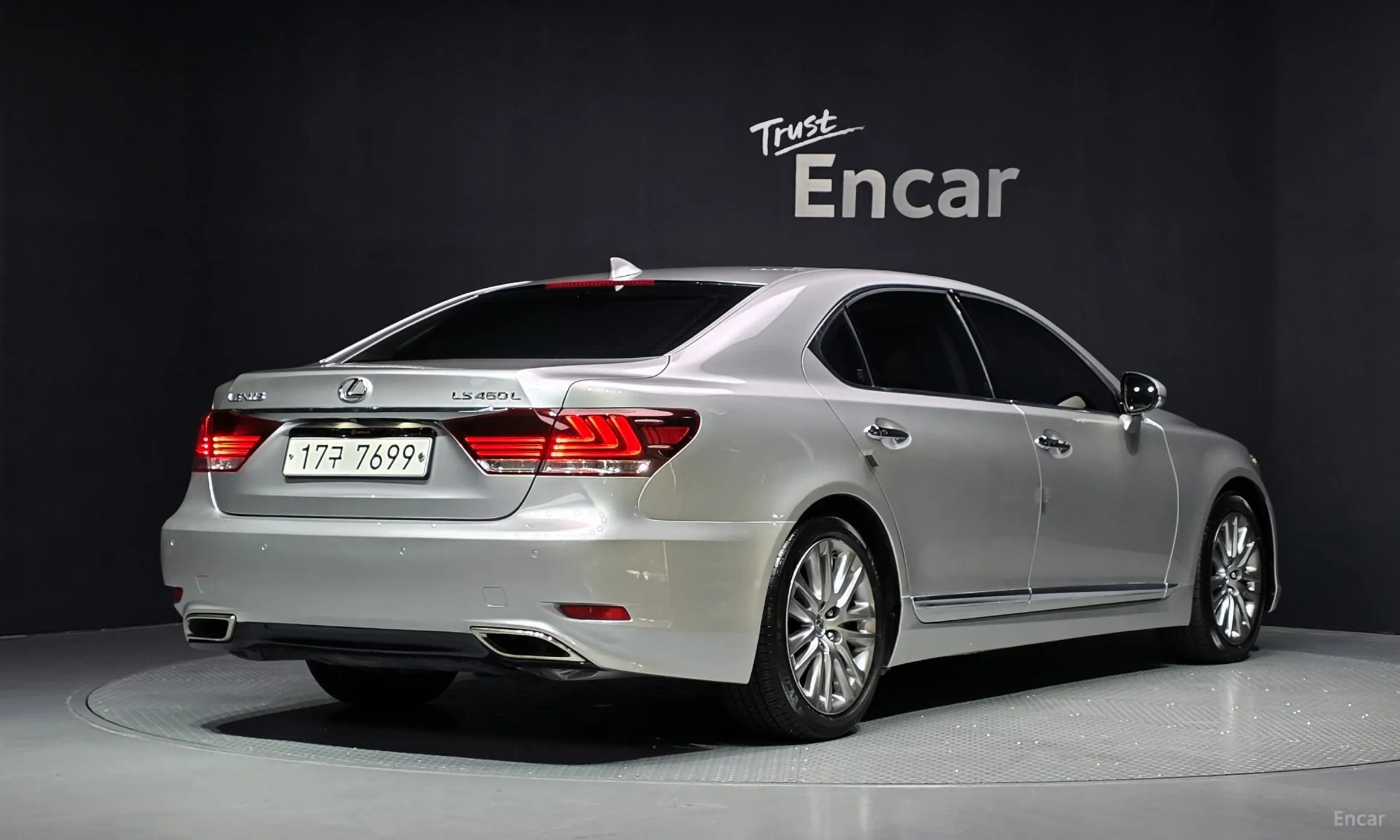 Lexus LS460L
