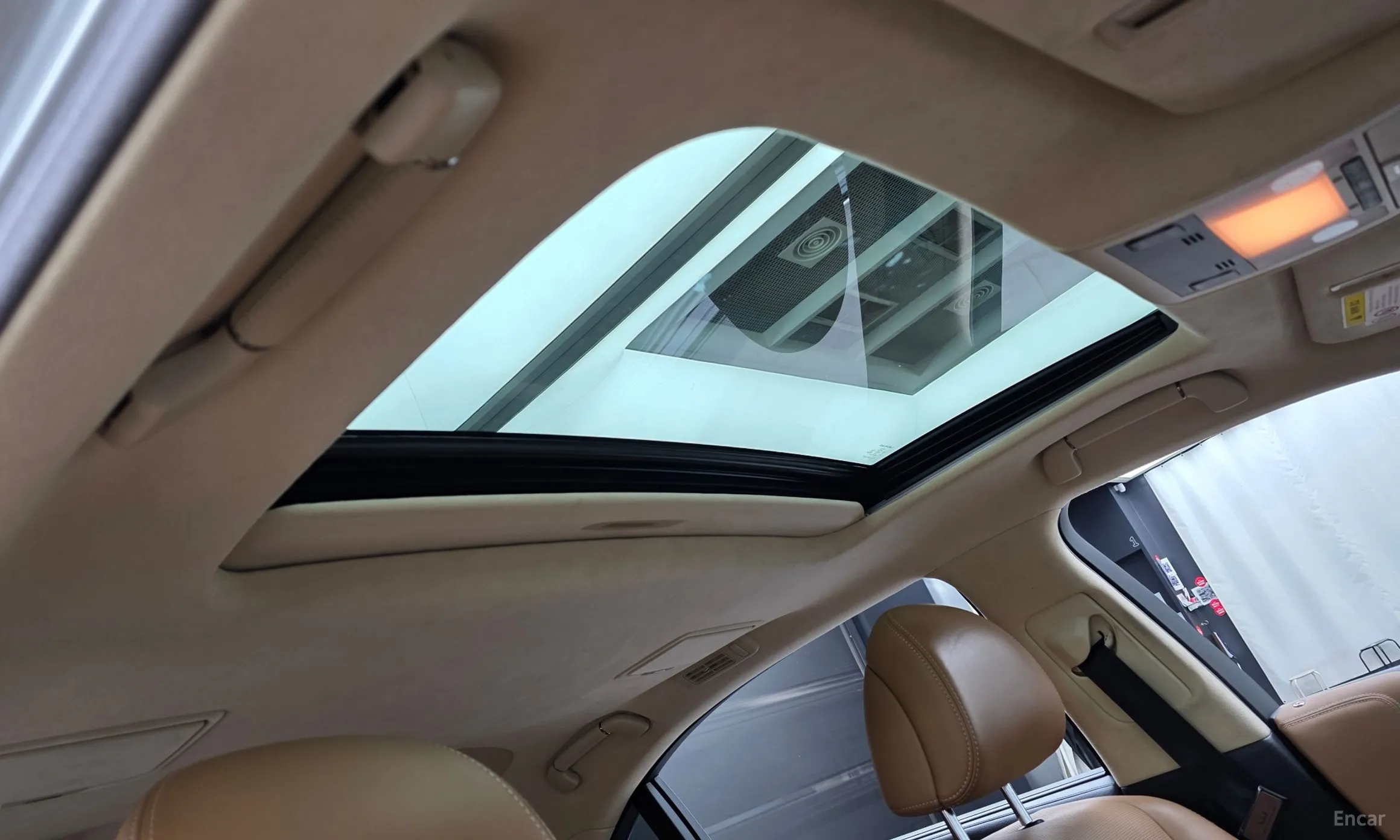 Lexus LS460L превью 17
