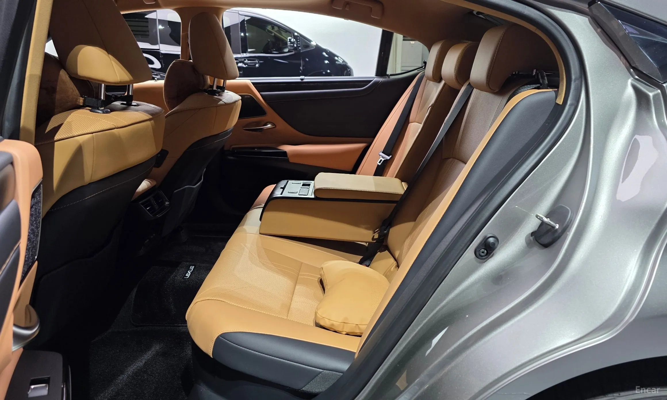 Lexus ES300h 7th Generation превью 11