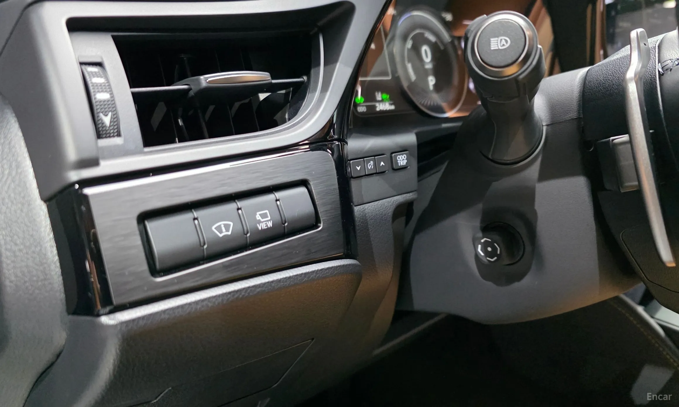 Lexus ES300h 7th Generation превью 12