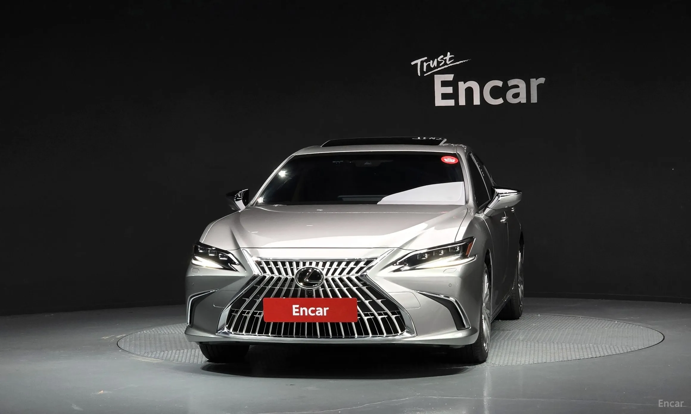 Lexus ES300h 7th Generation превью 3