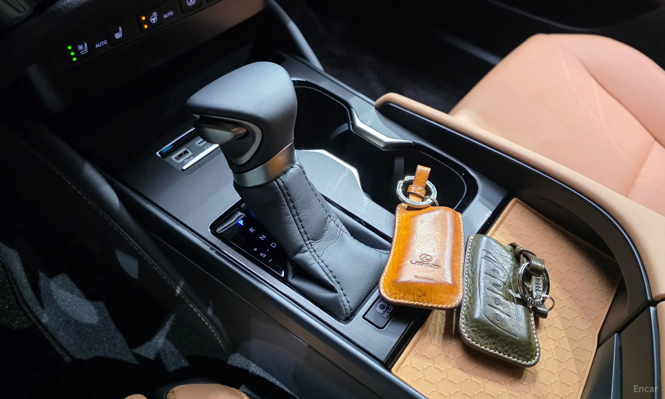 Lexus ES300h 7th Generation превью 9