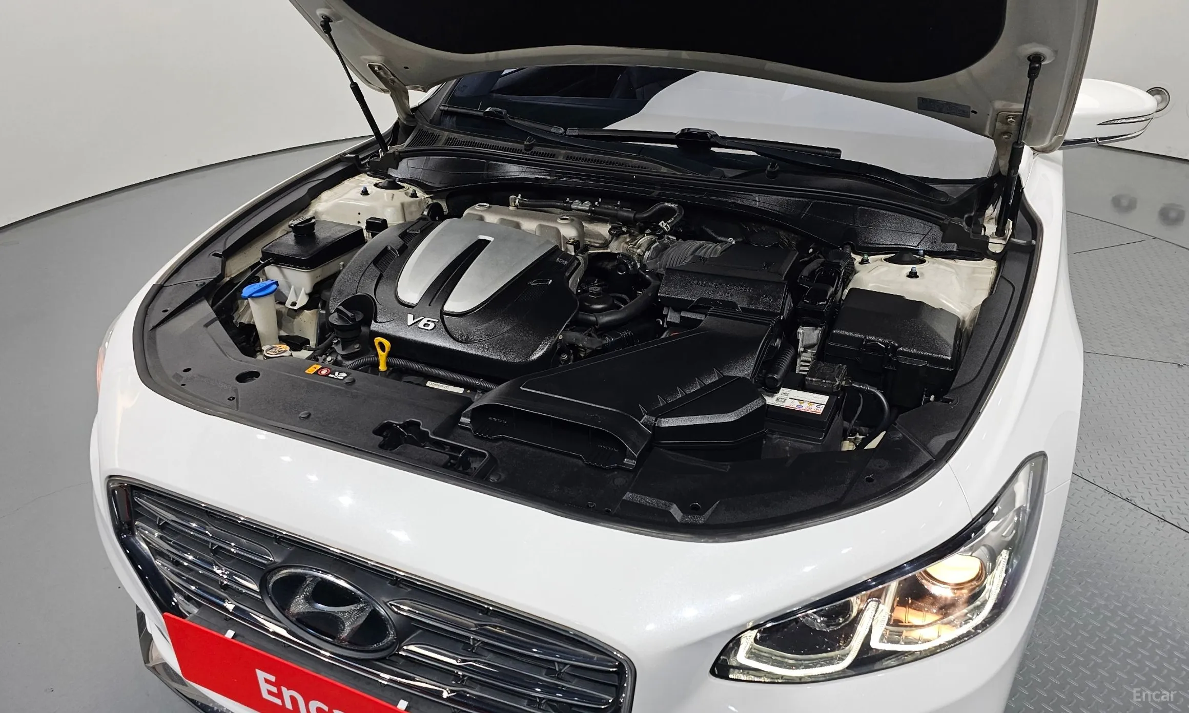 Hyundai Grandeur IG превью 6