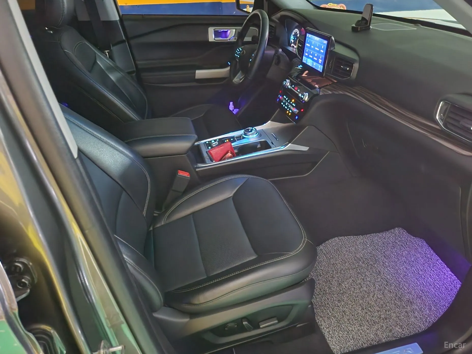 Ford Explorer 6th Generation превью 11