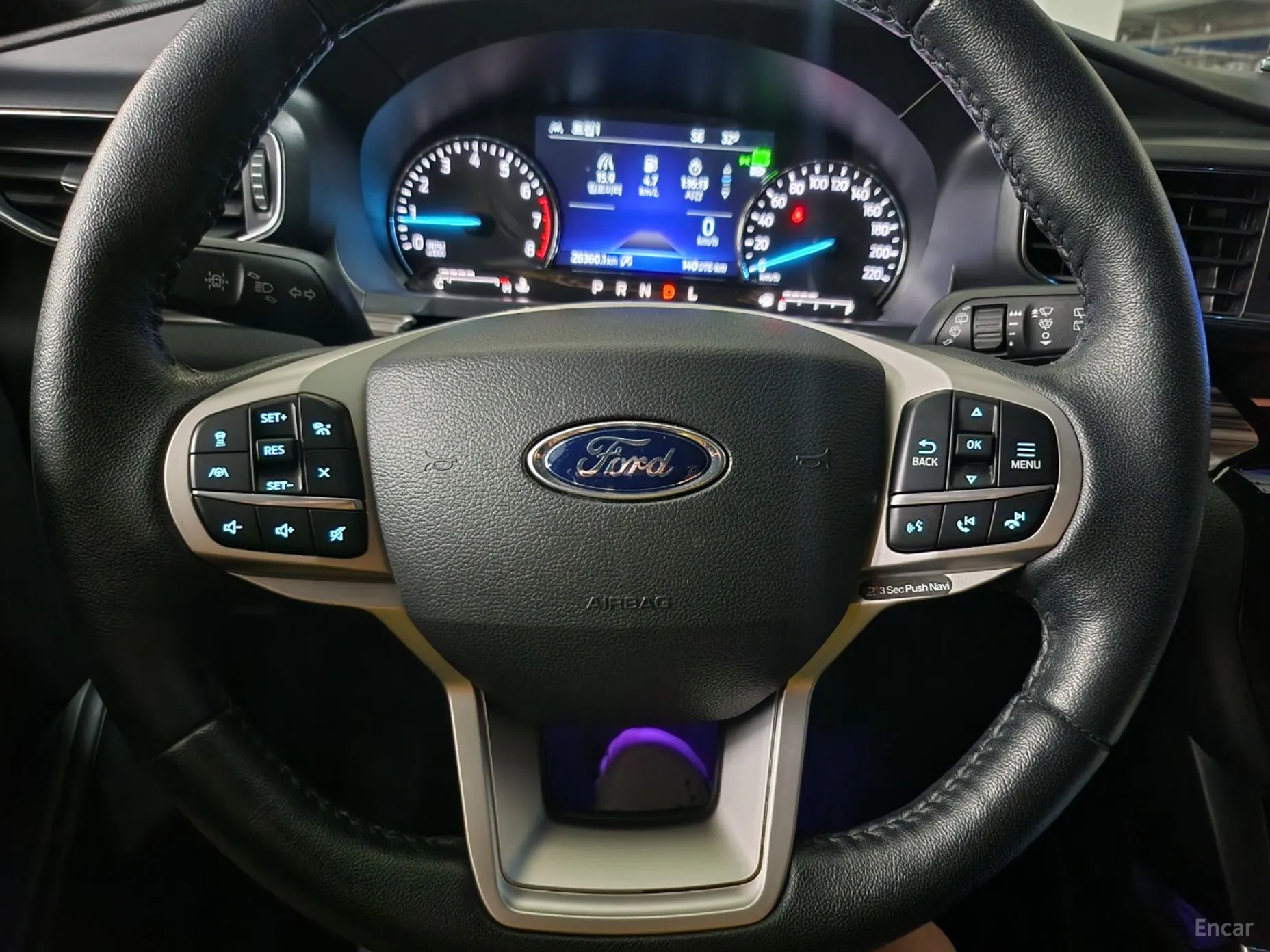 Ford Explorer 6th Generation превью 15