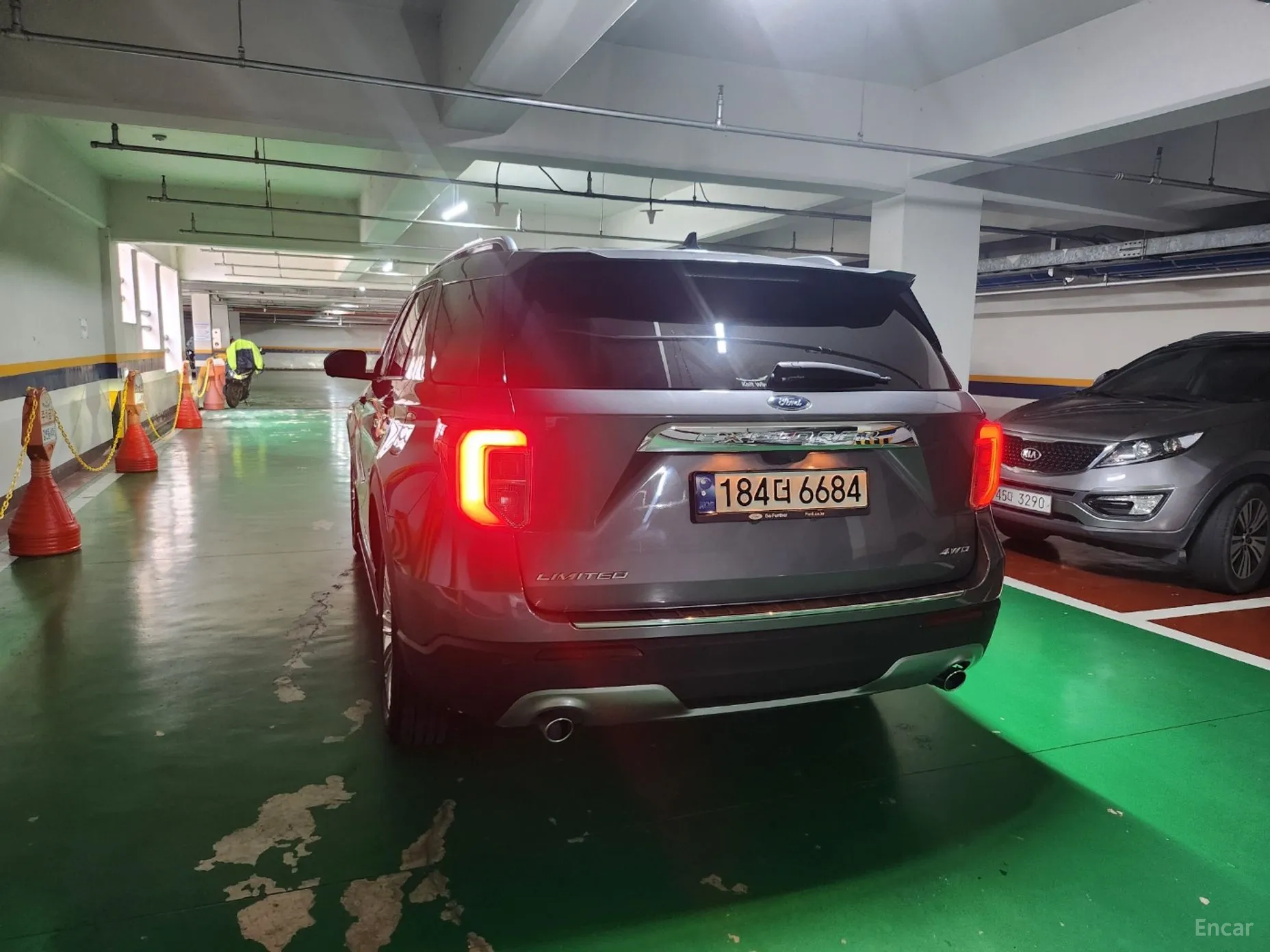 Ford Explorer 6th Generation превью 4