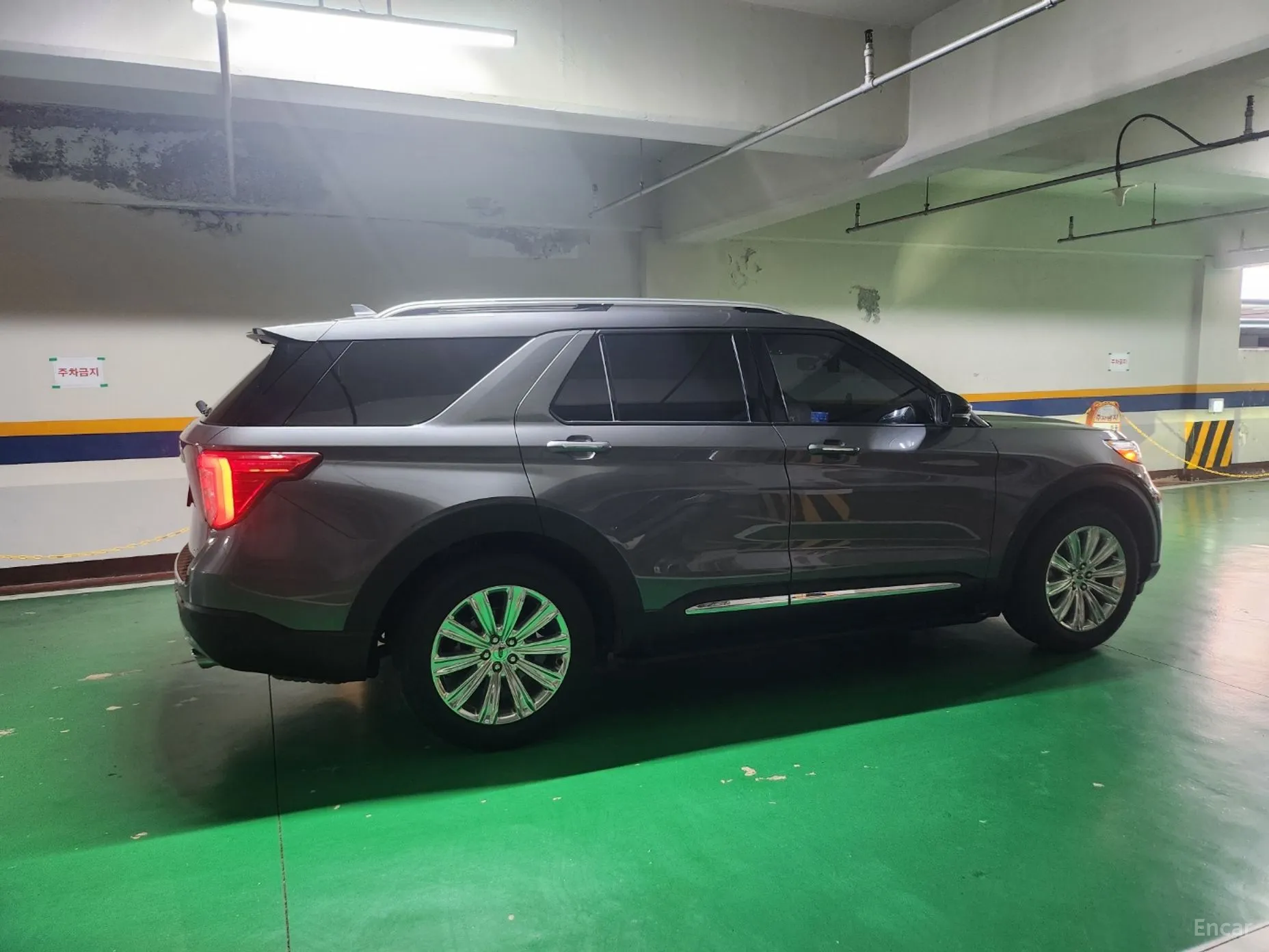 Ford Explorer 6th Generation превью 7