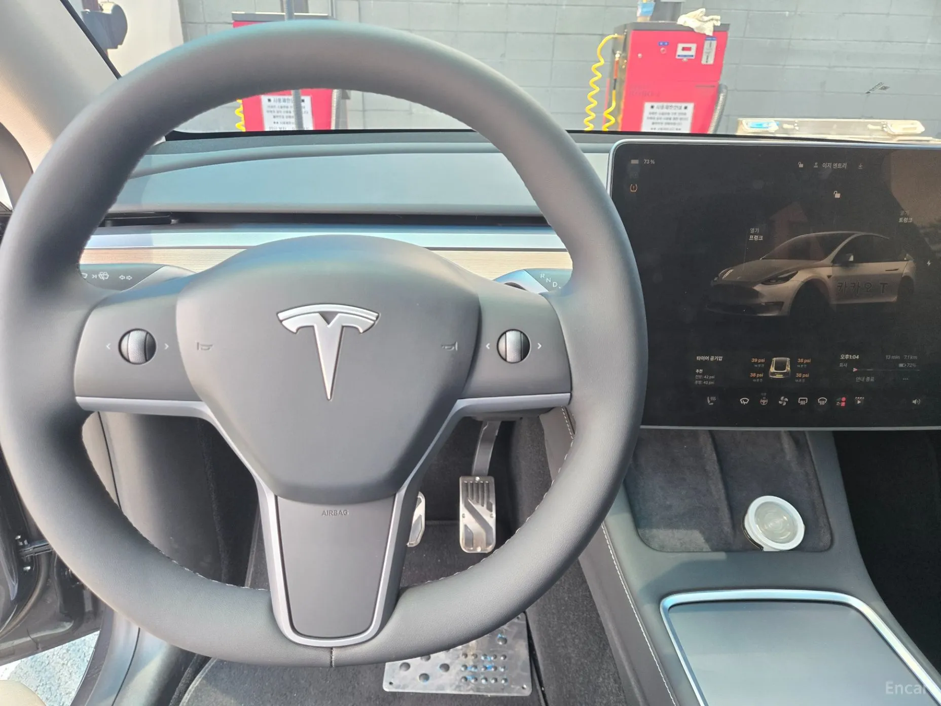 Tesla Model Y превью 12