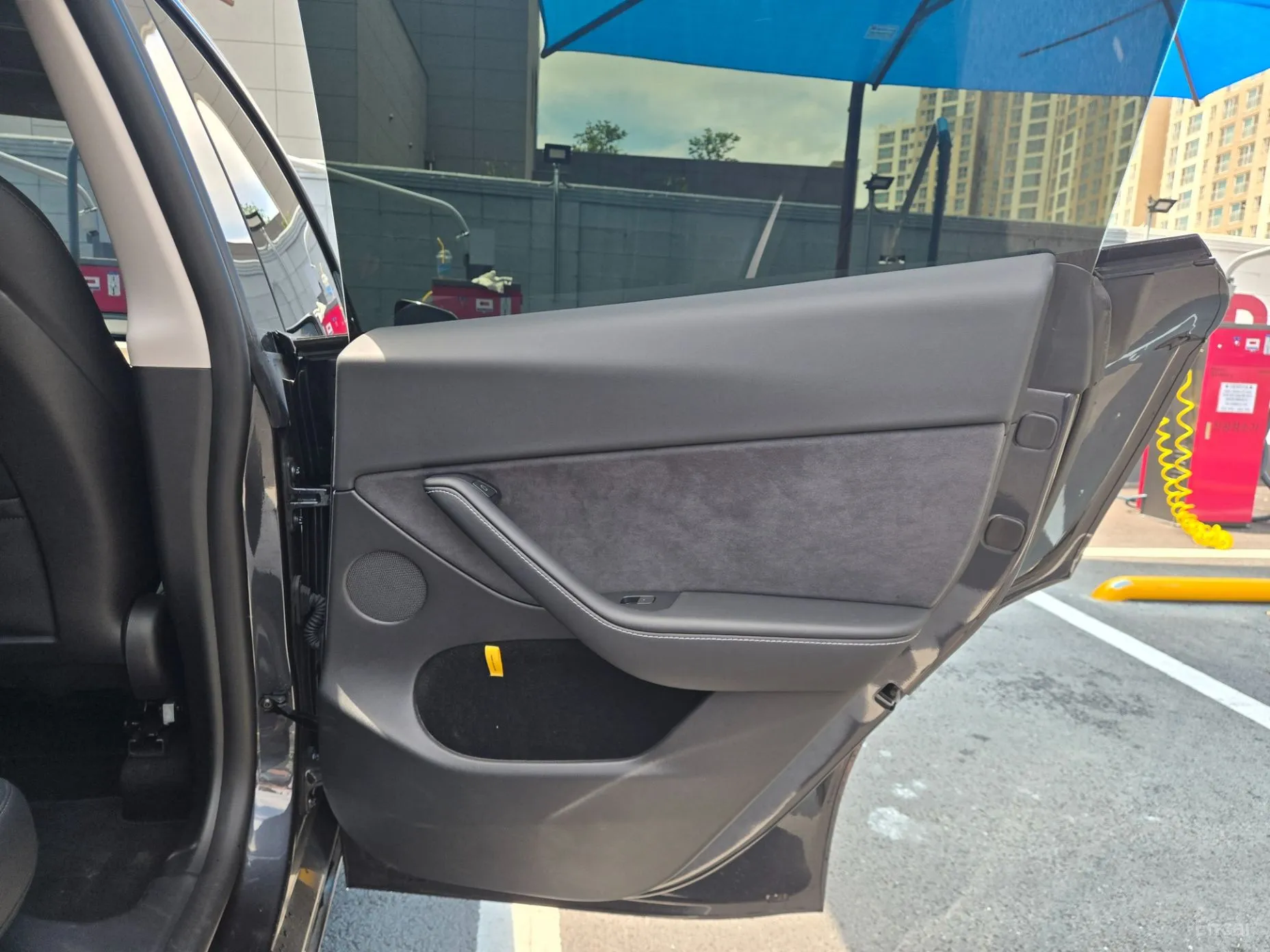 Tesla Model Y превью 6