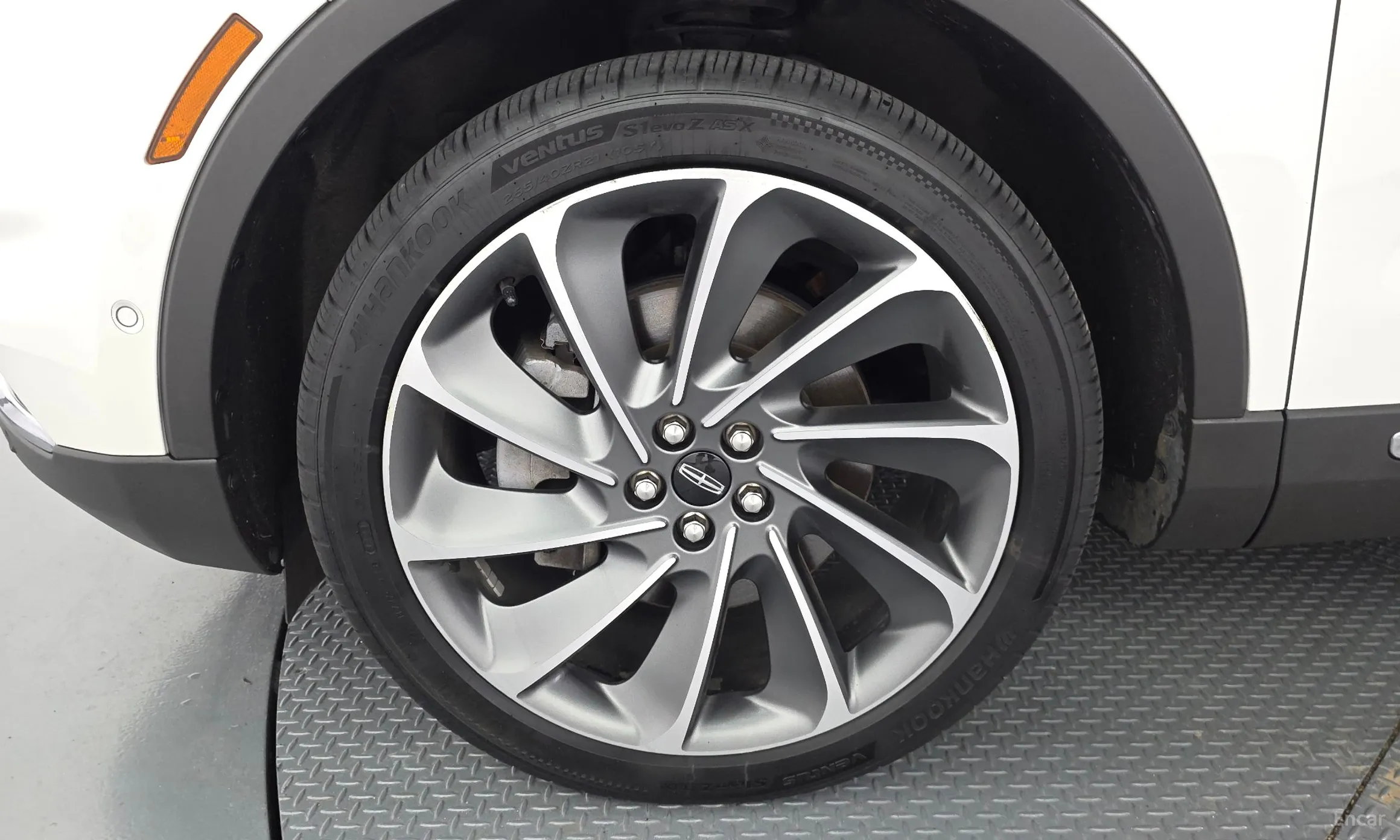 Lincoln Nautilus Gen 1 превью 5