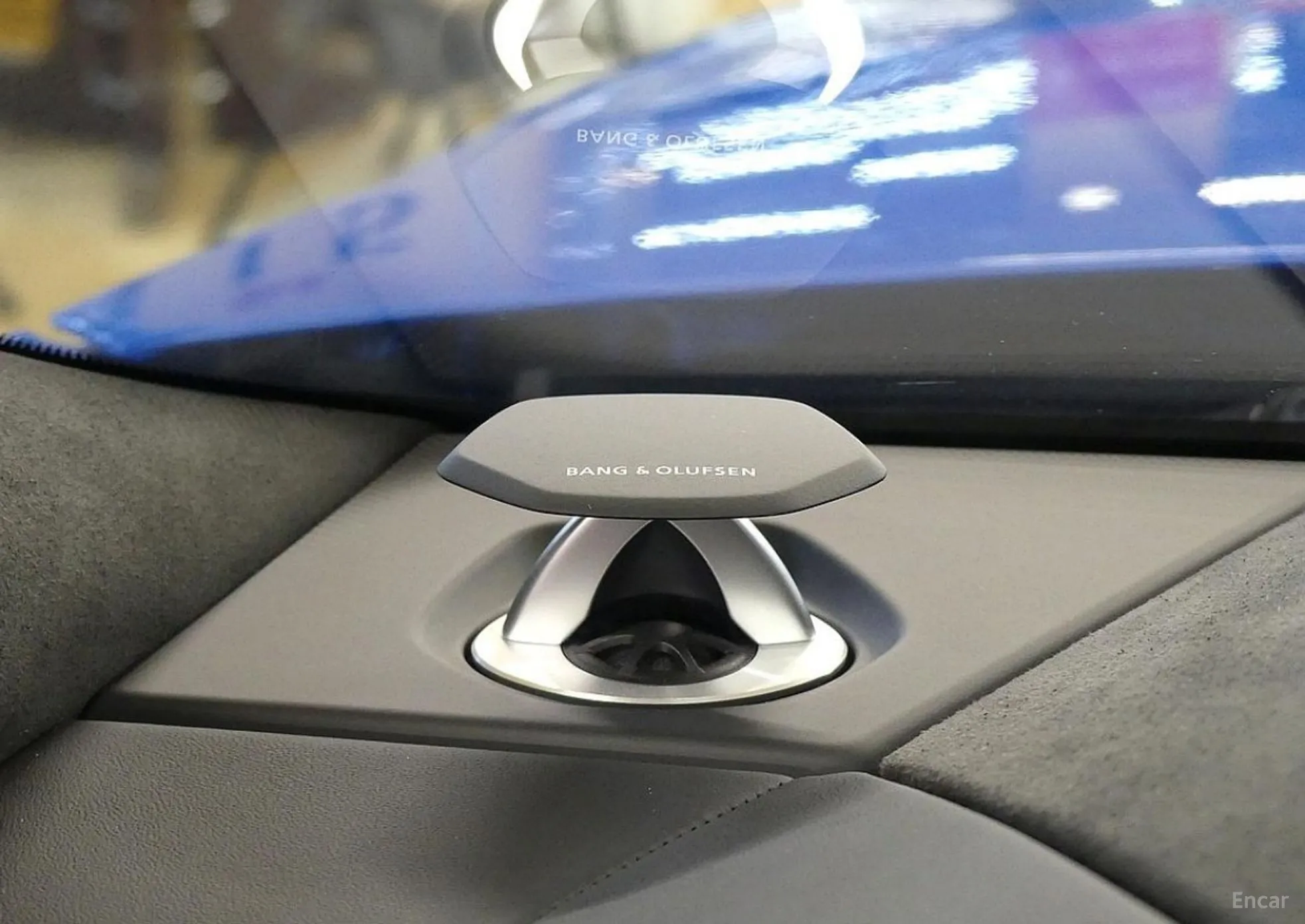 Lamborghini Urus превью 13