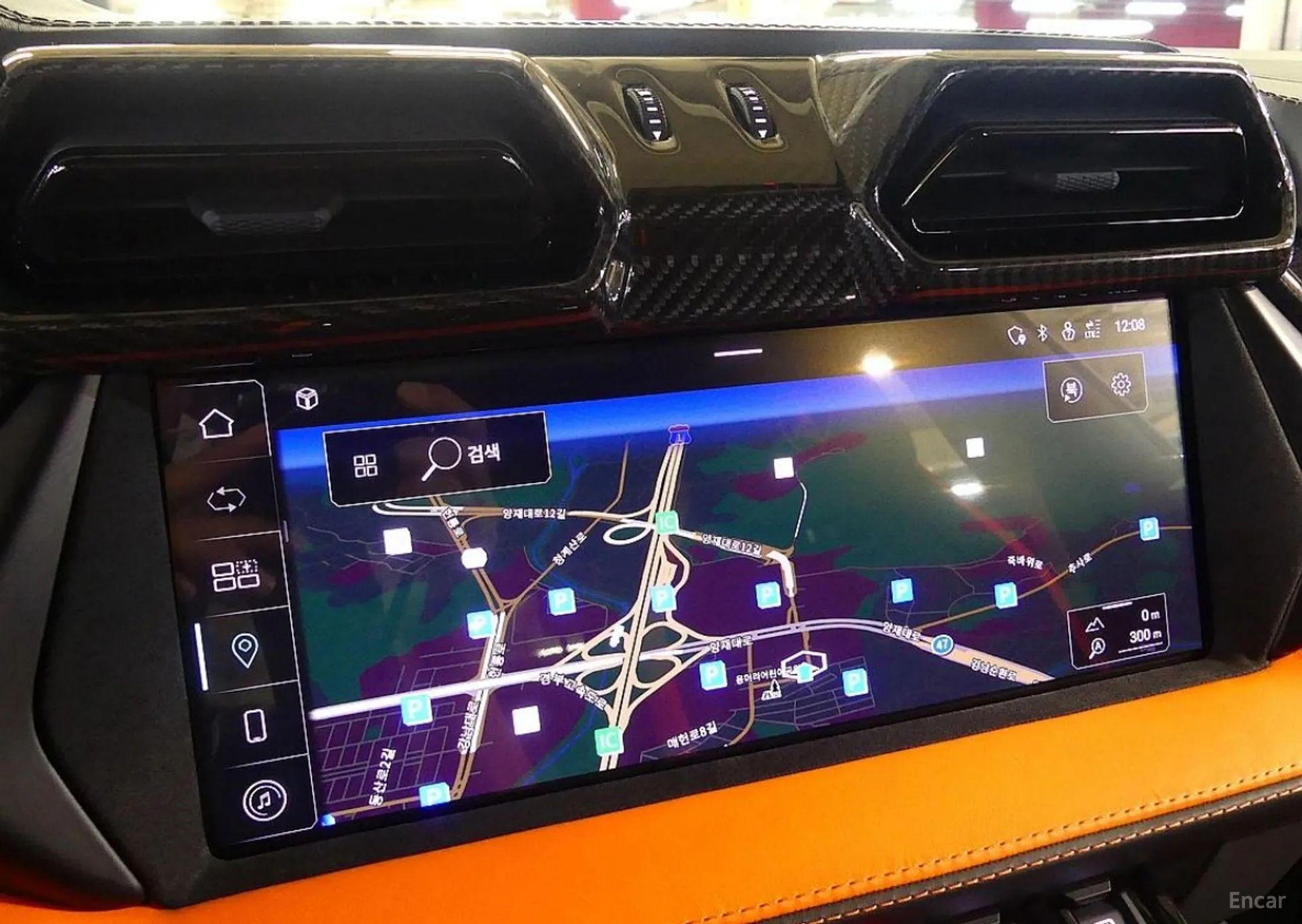 Lamborghini Urus превью 15