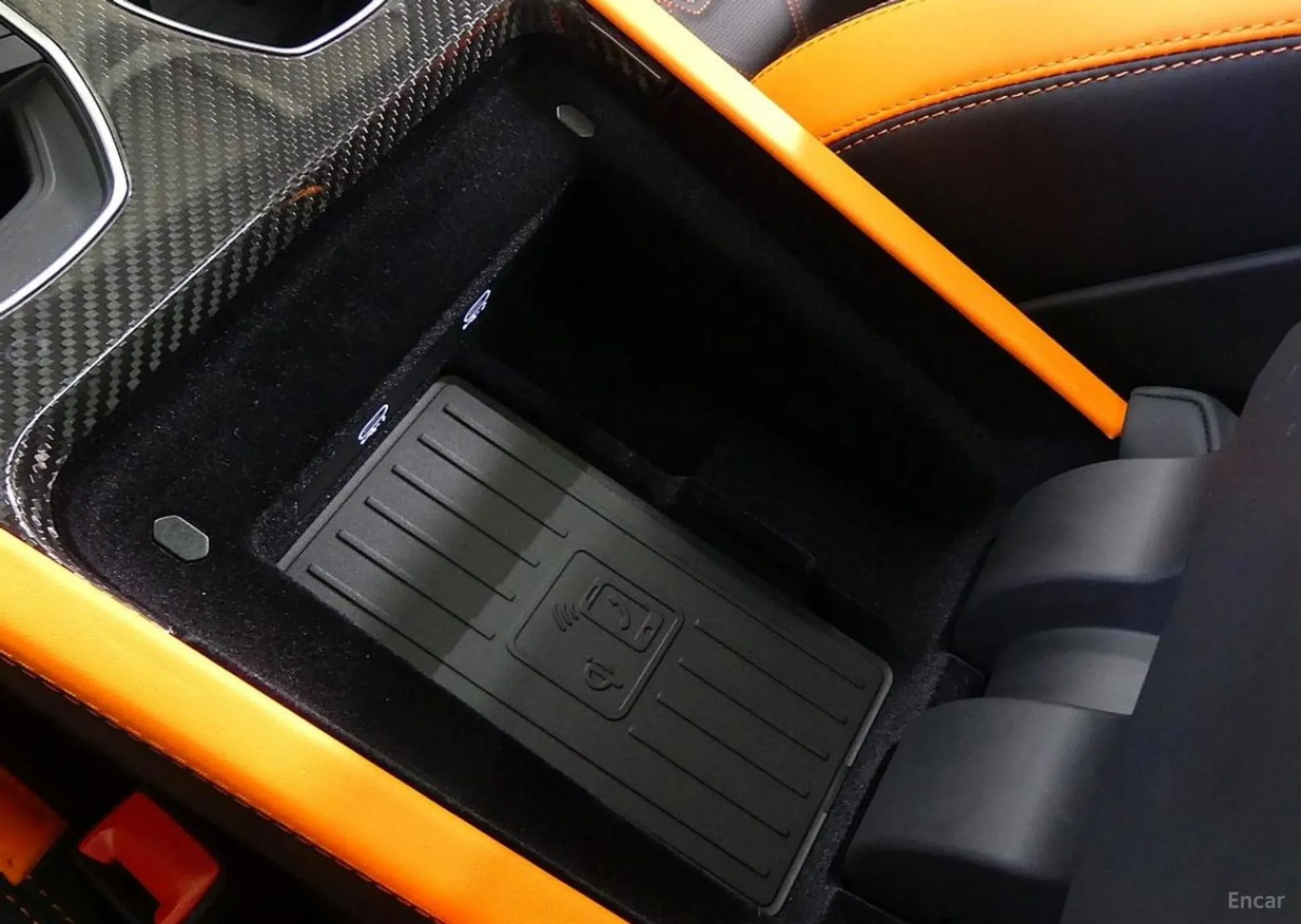Lamborghini Urus превью 19