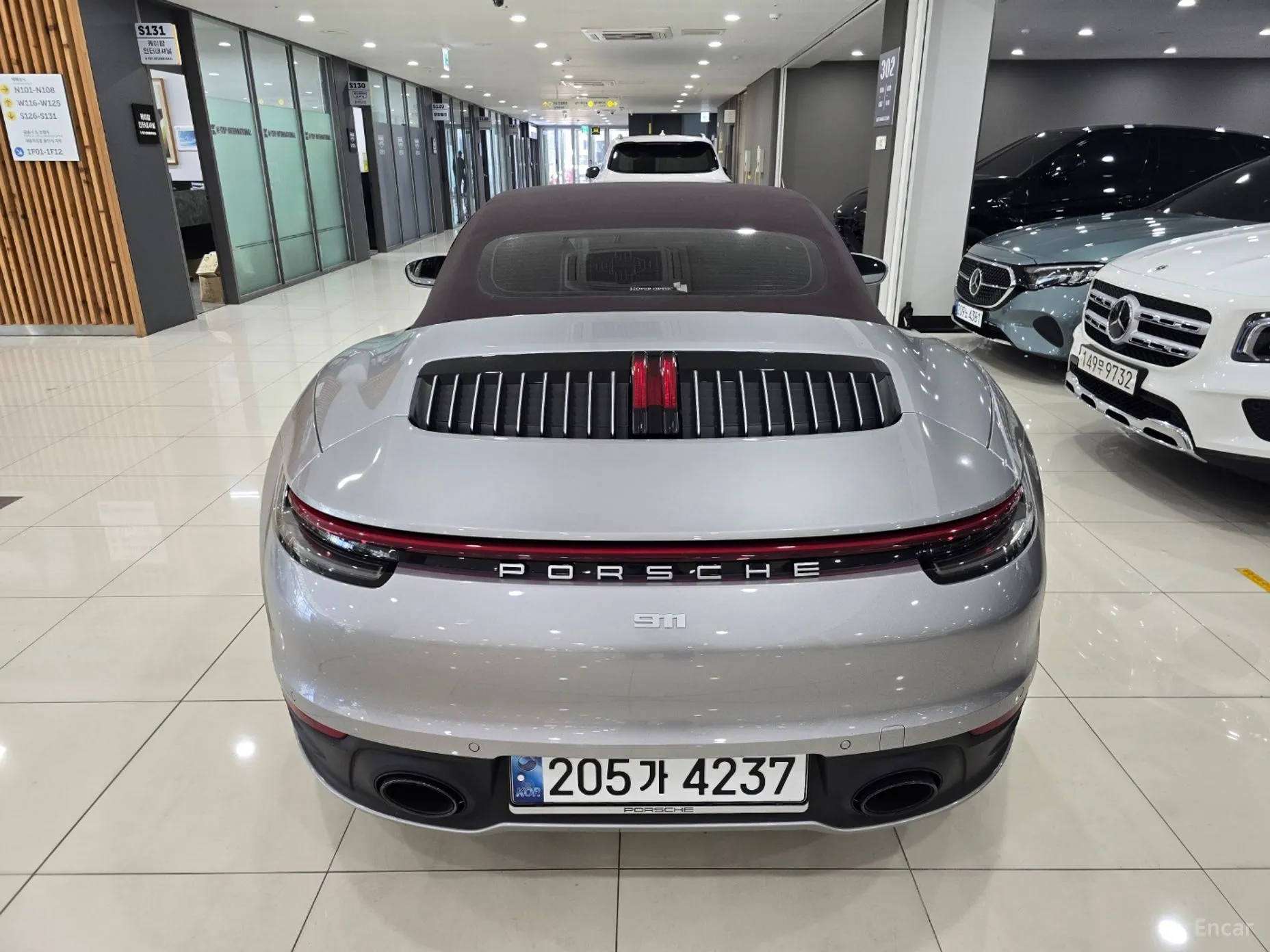 Porsche 911 (992) превью 4