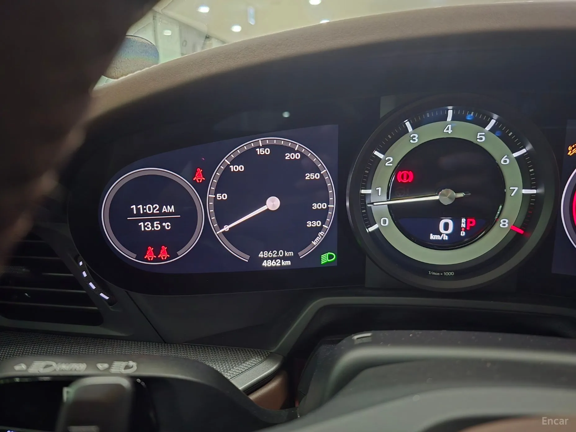 Porsche 911 (992) превью 8