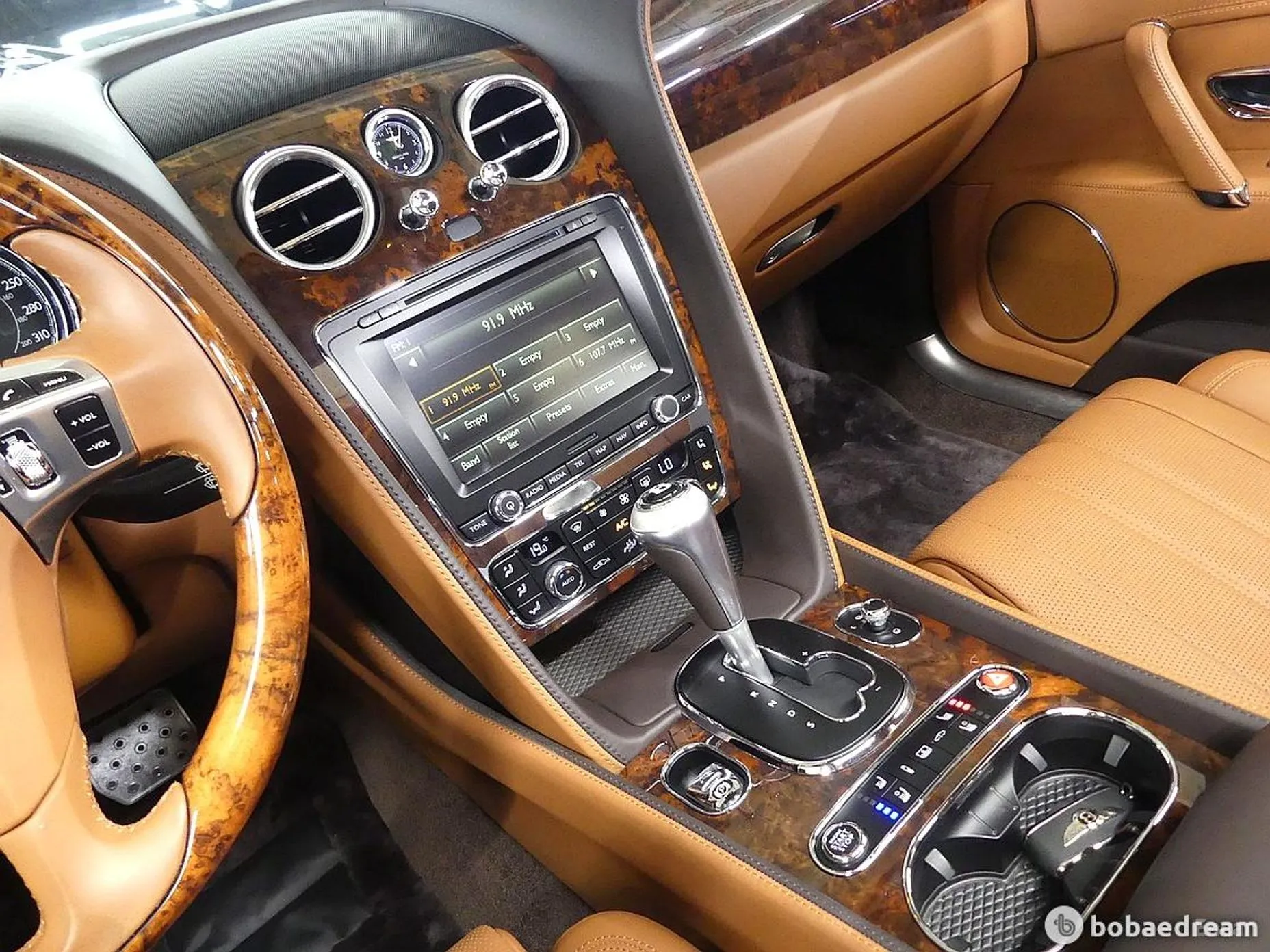 Bentley Flying Spur 2nd Generation превью 13