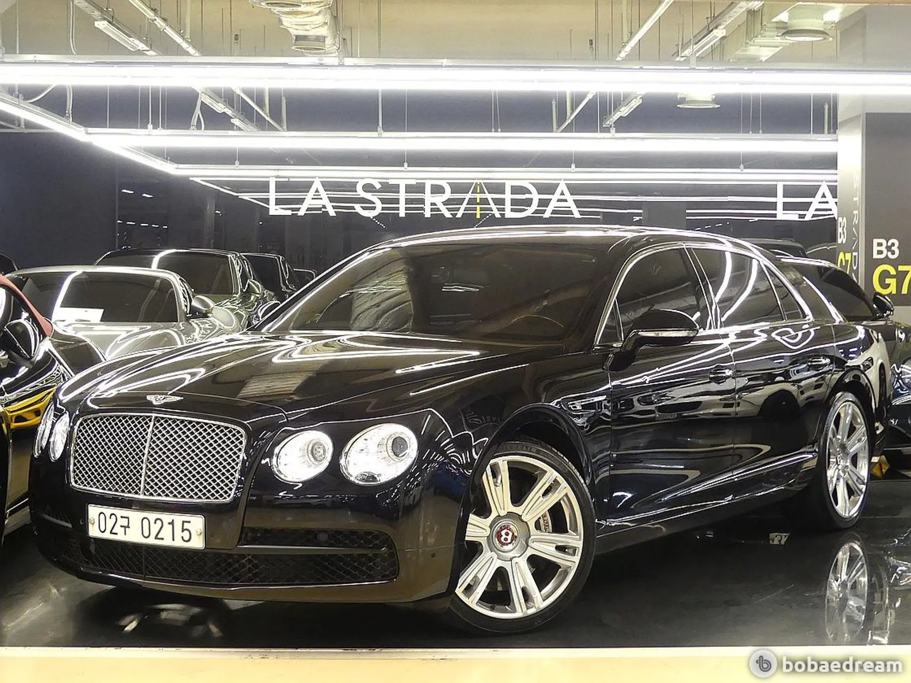 Bentley Flying Spur 2nd Generation превью 3