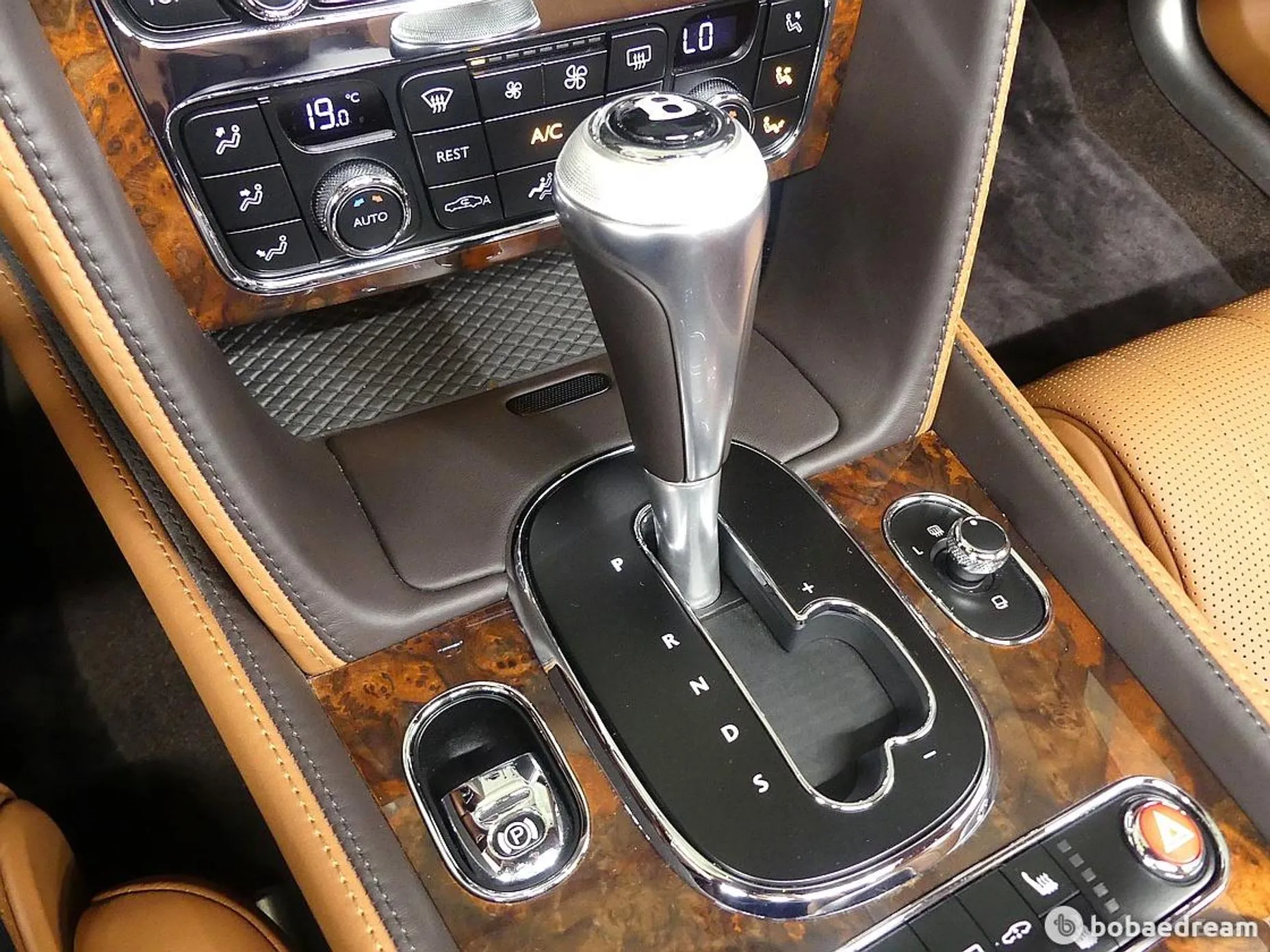 Bentley Flying Spur 2nd Generation превью 9