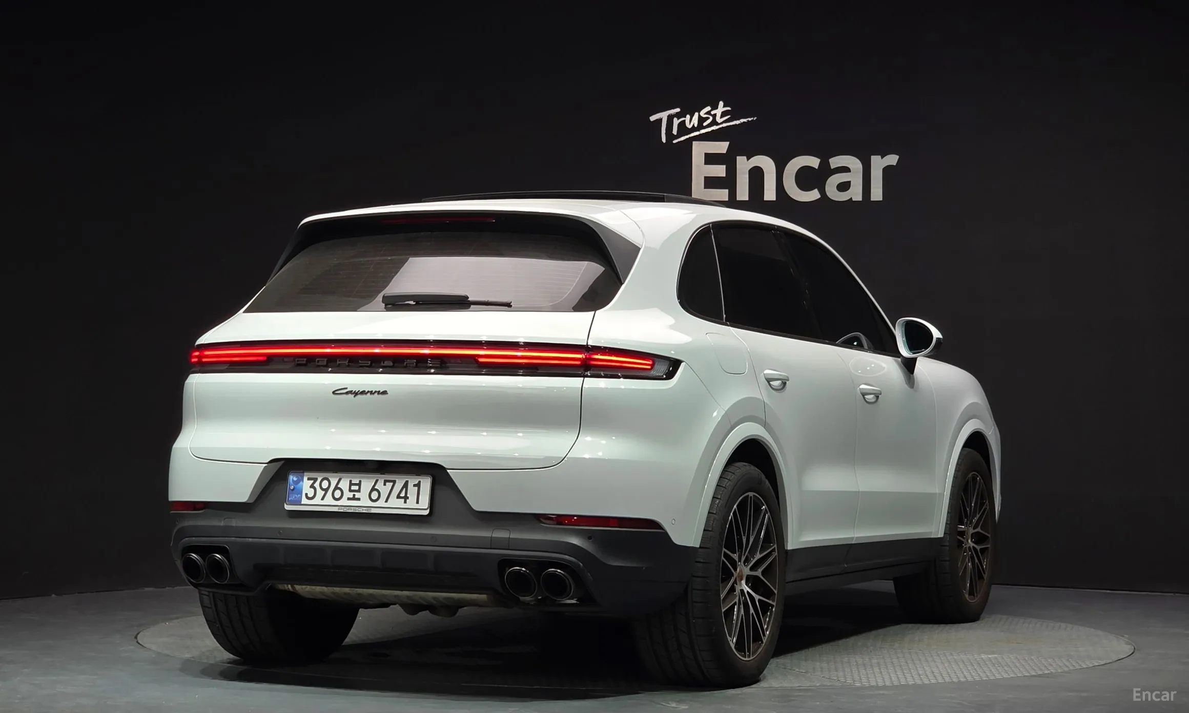 Porsche Cayenne (PO536) превью 2