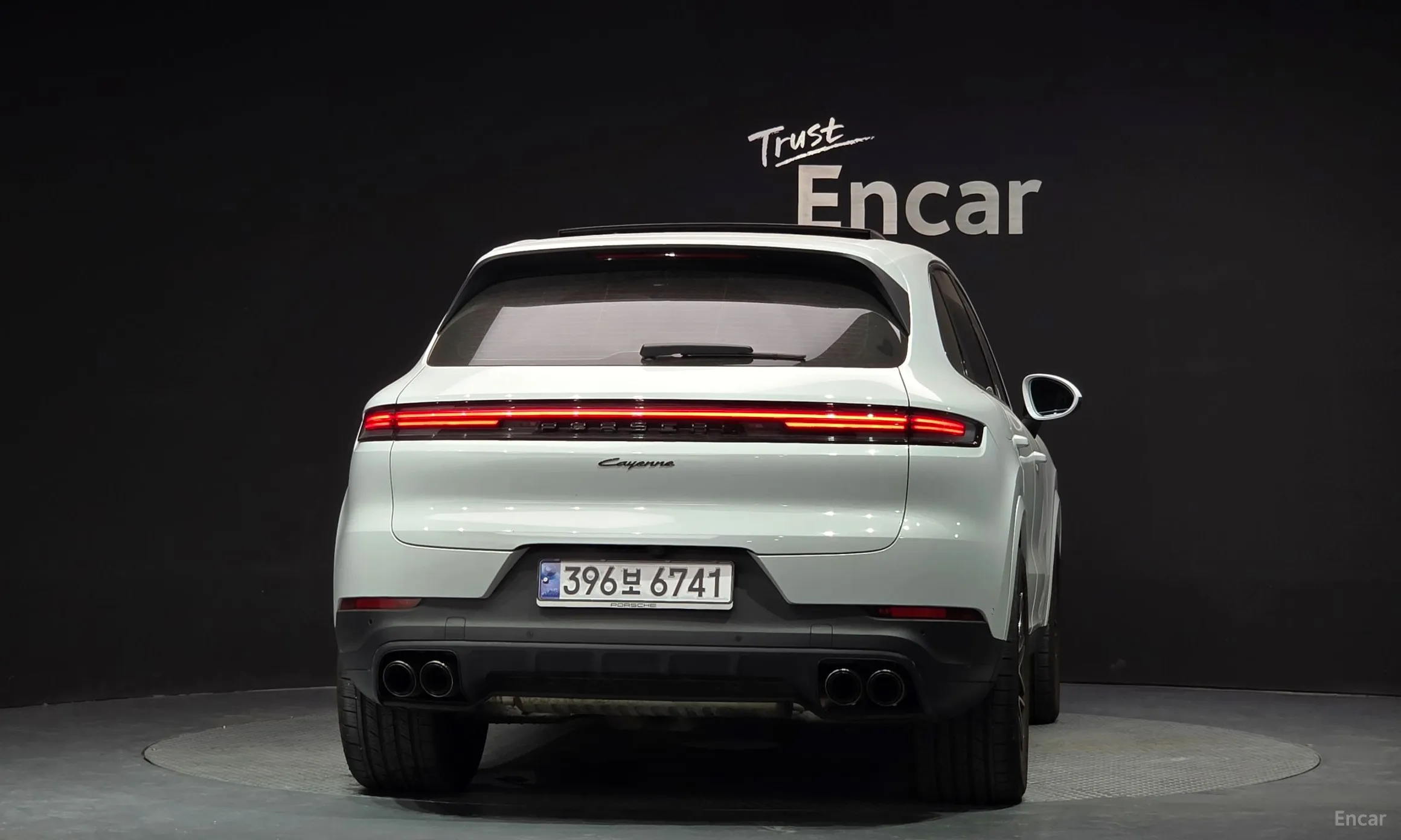 Porsche Cayenne (PO536) превью 4
