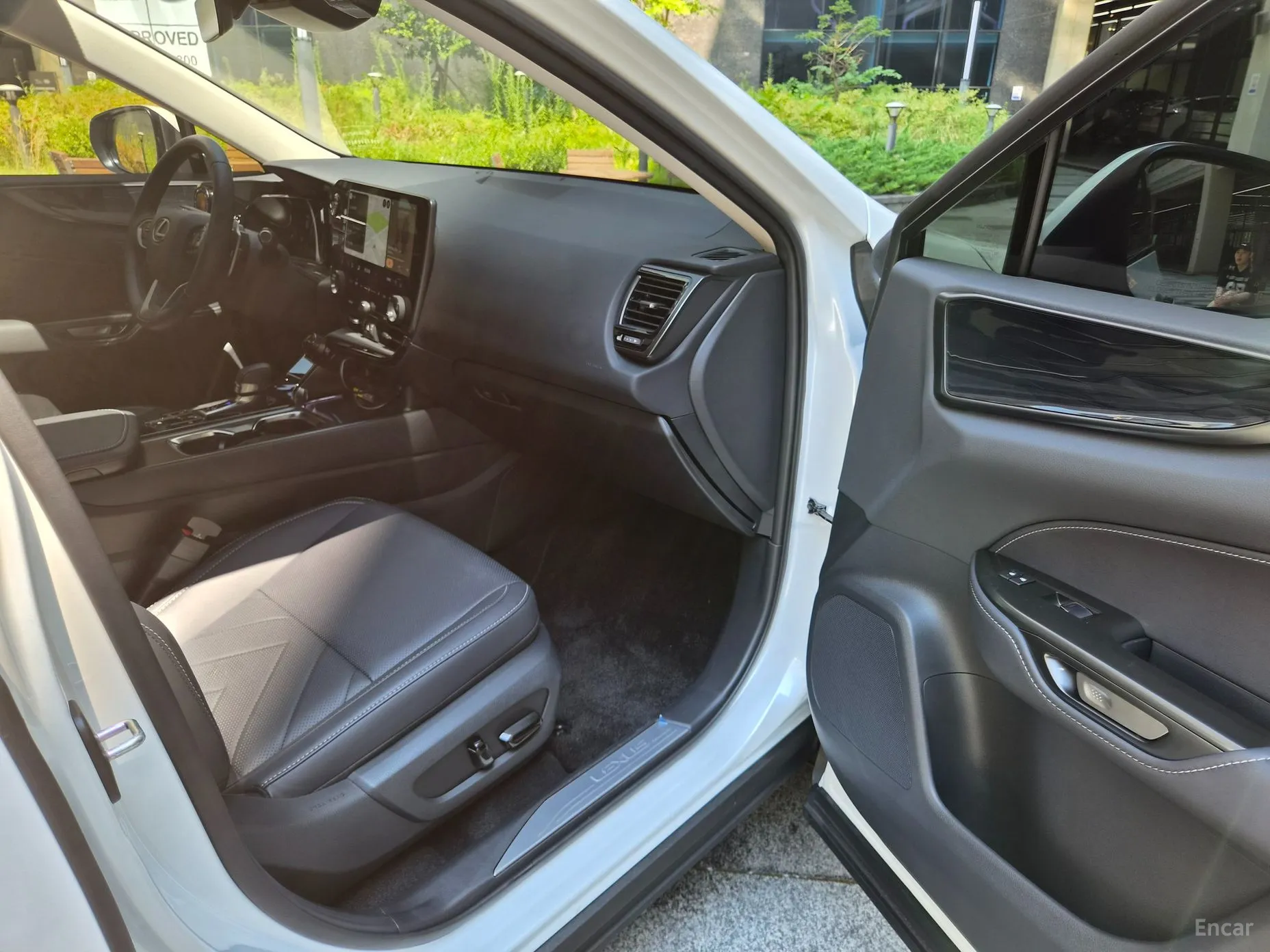 Lexus NX350h Gen 2 превью 13