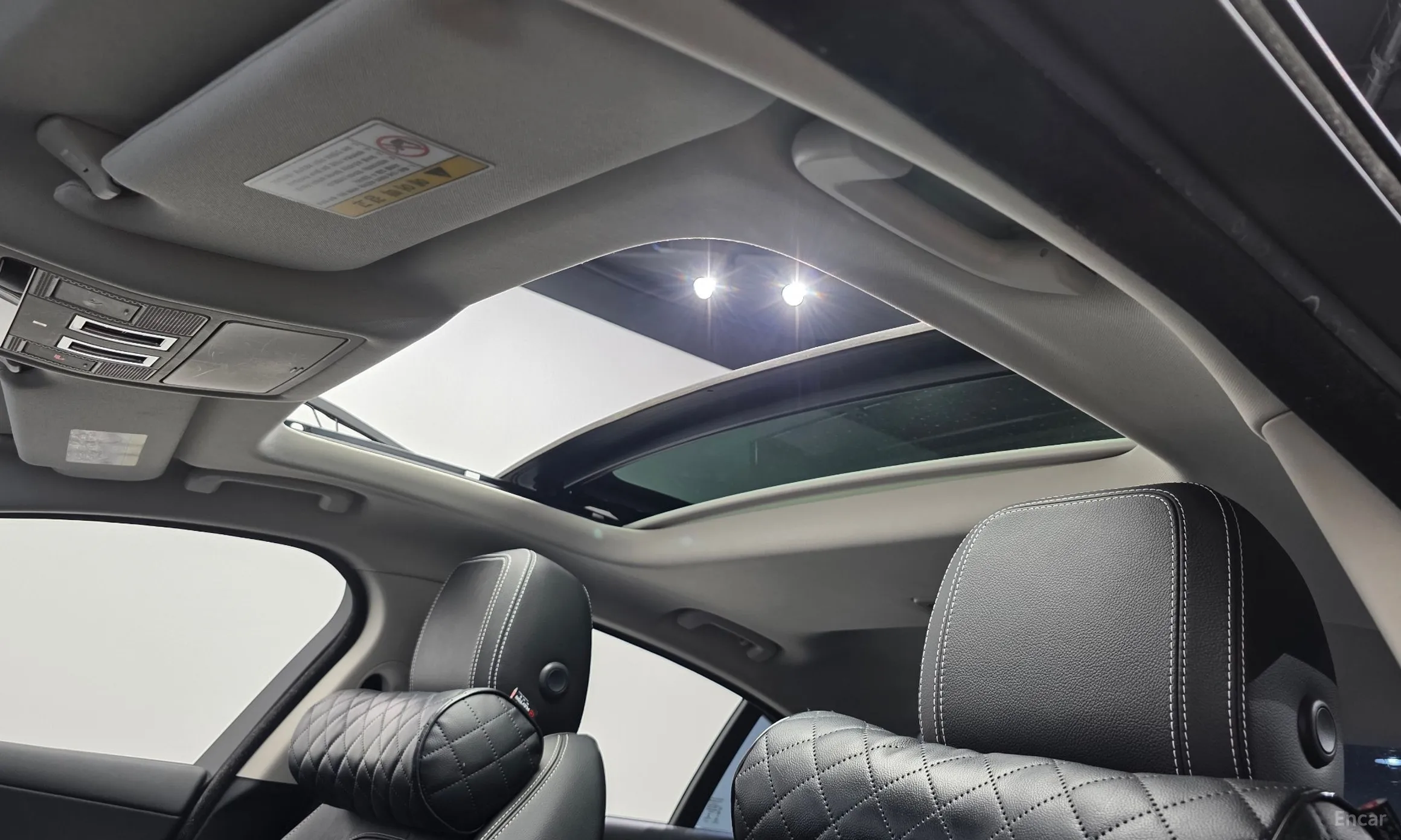 Jaguar XE превью 19