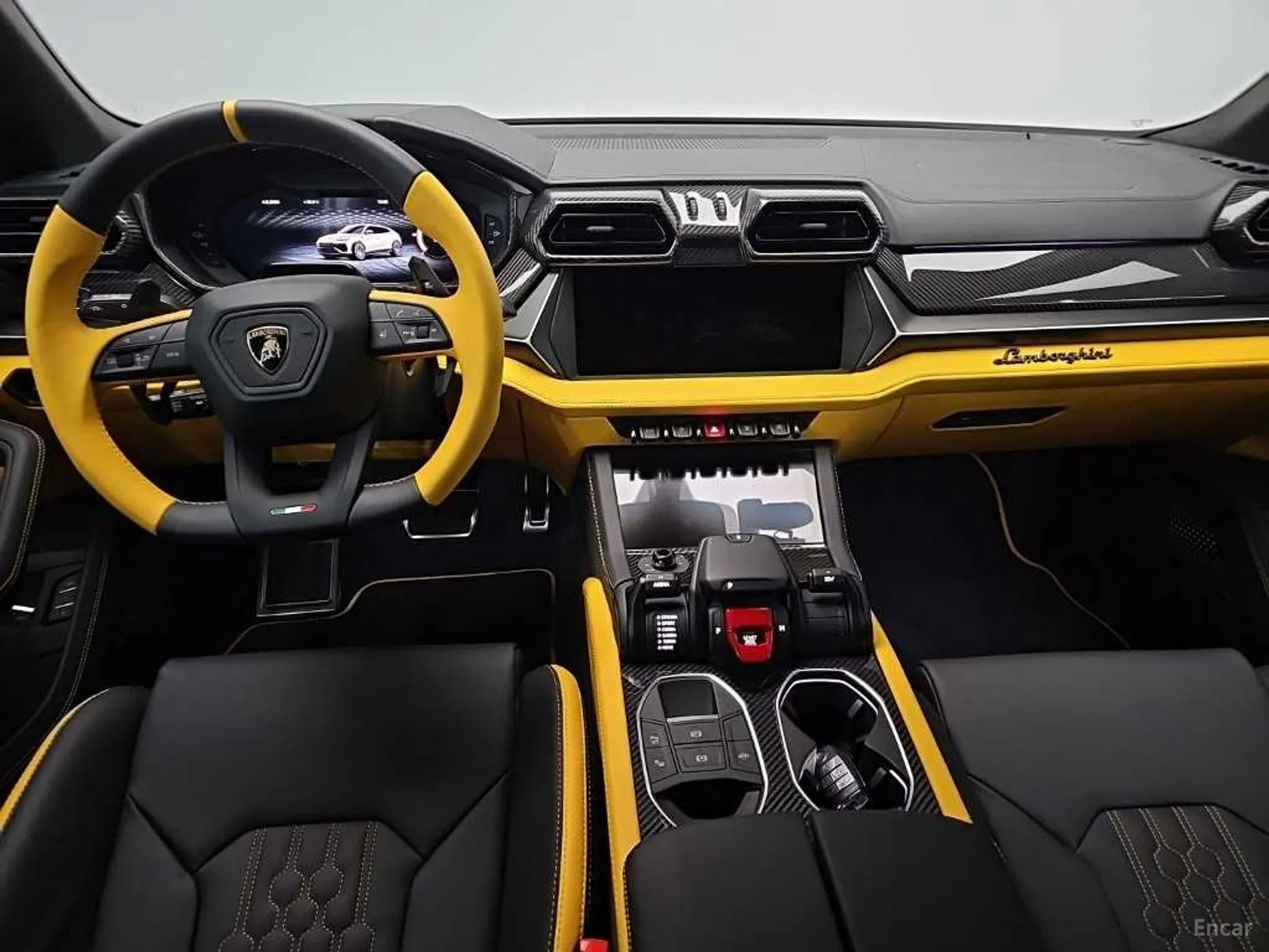 Lamborghini Urus превью 7