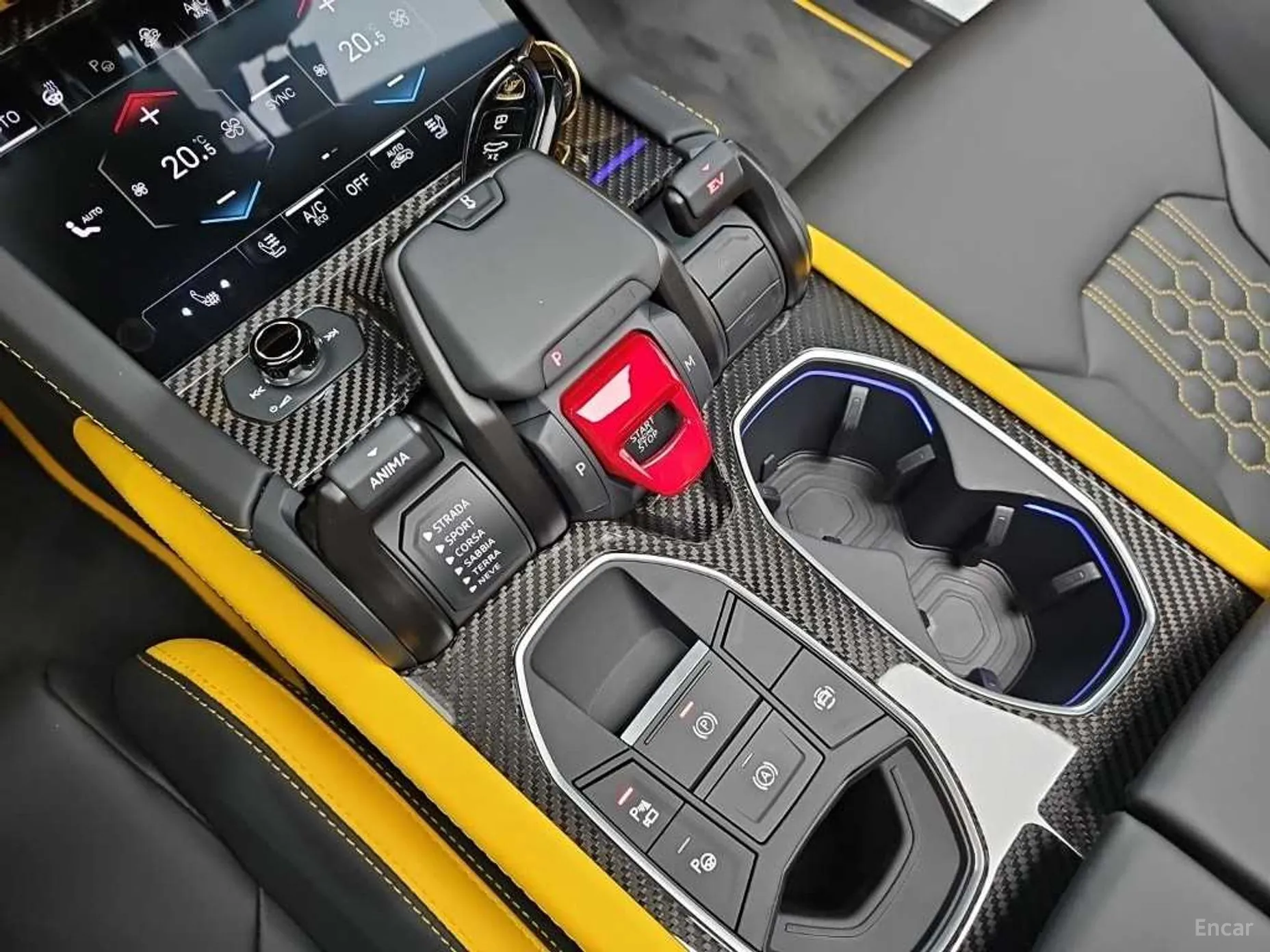 Lamborghini Urus превью 8