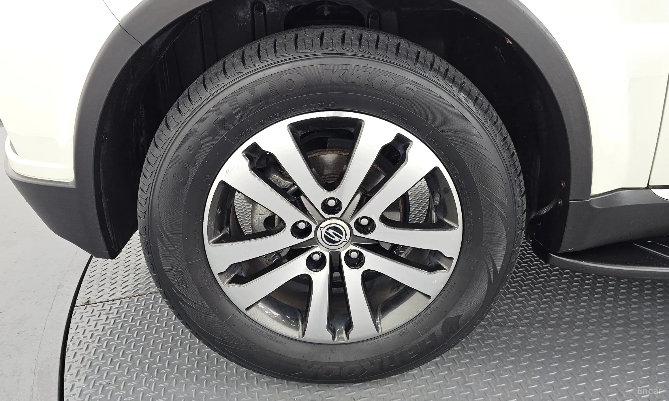 KG Mobility (SsangYong) Rexton W превью 5