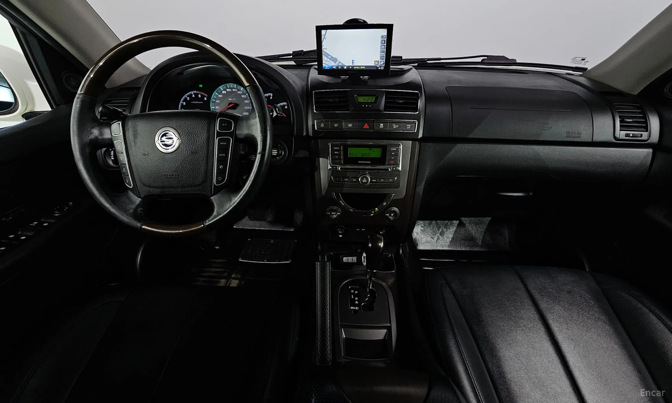 KG Mobility (SsangYong) Rexton W превью 7