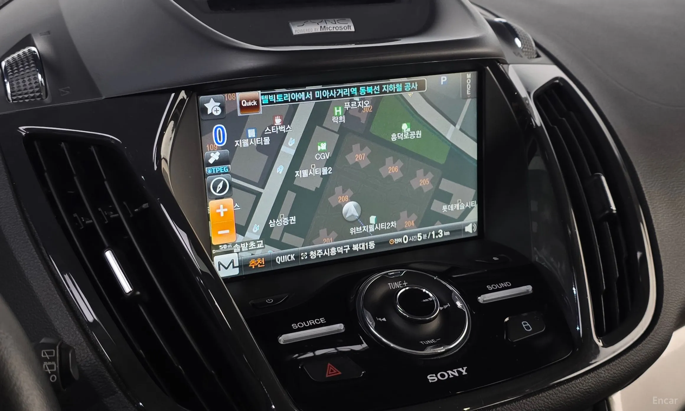 Ford Escape превью 12