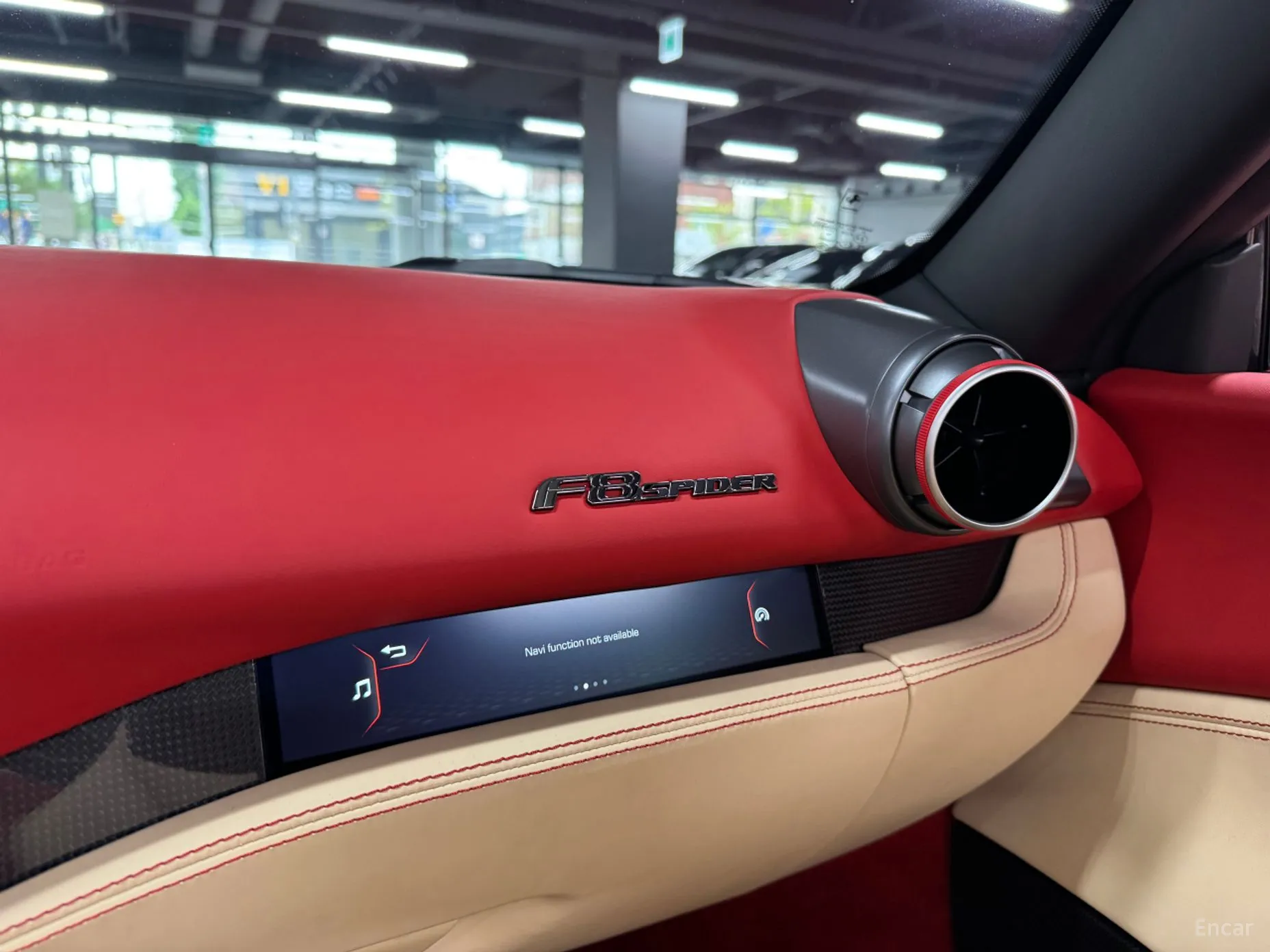 Ferrari F8 Spider превью 14