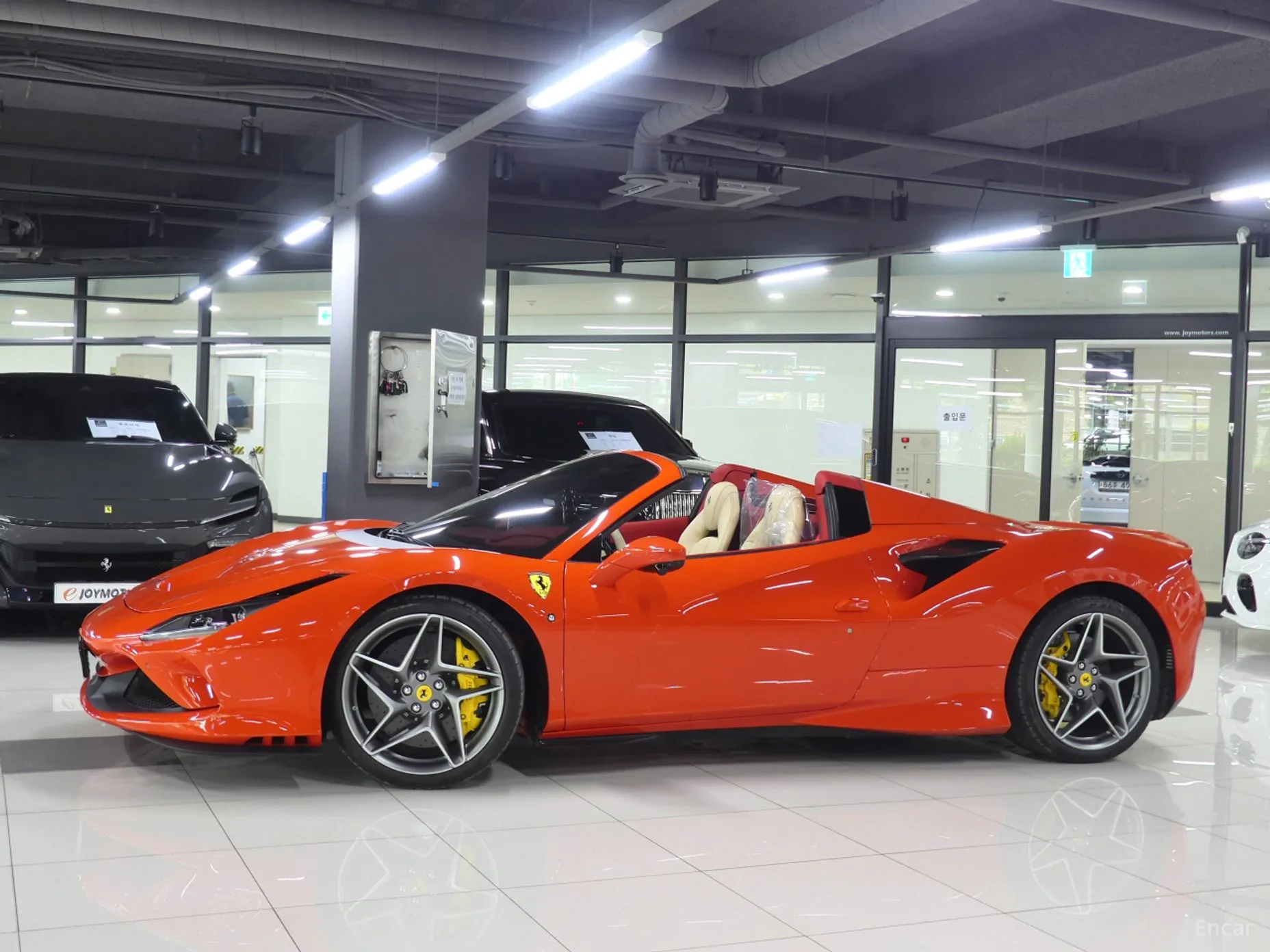 Ferrari F8 Spider превью 2