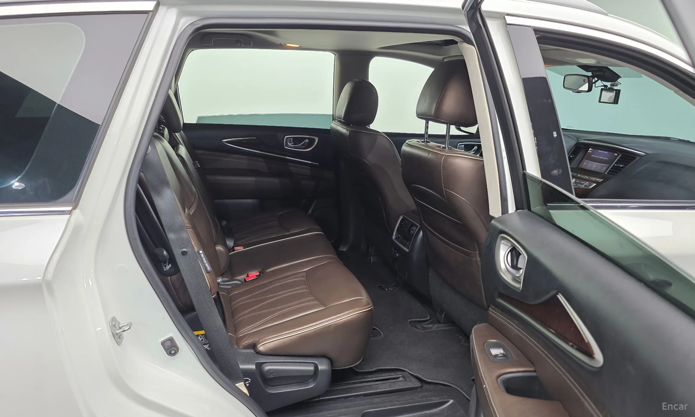 Infiniti QX60 превью 12