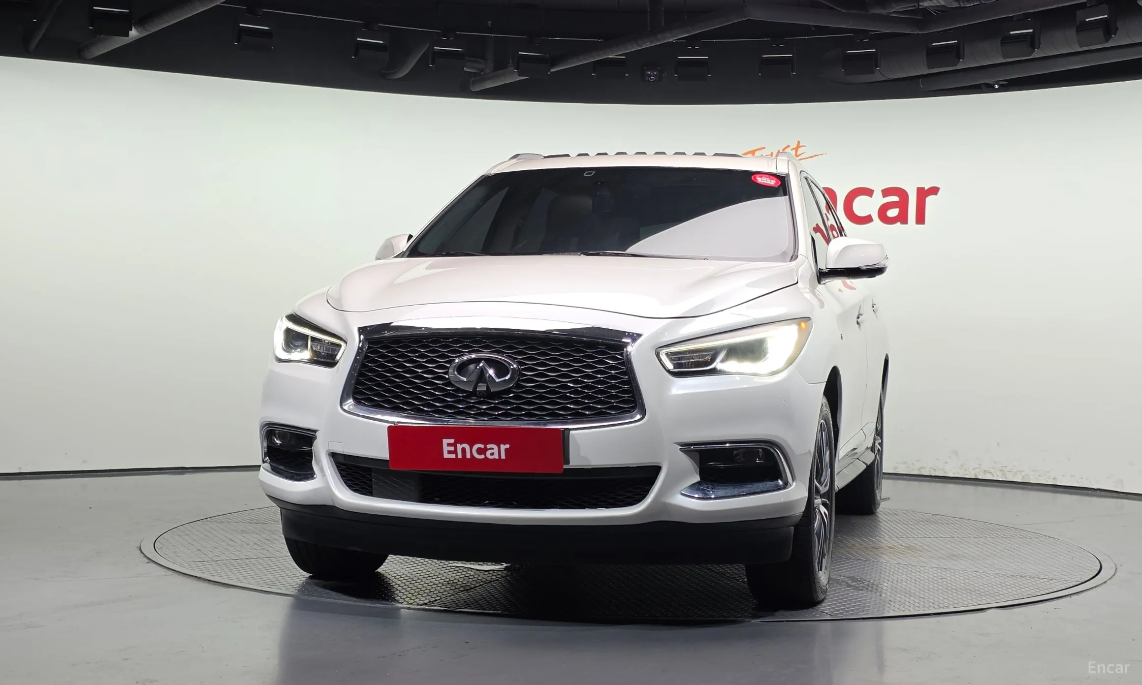Infiniti QX60 превью 3
