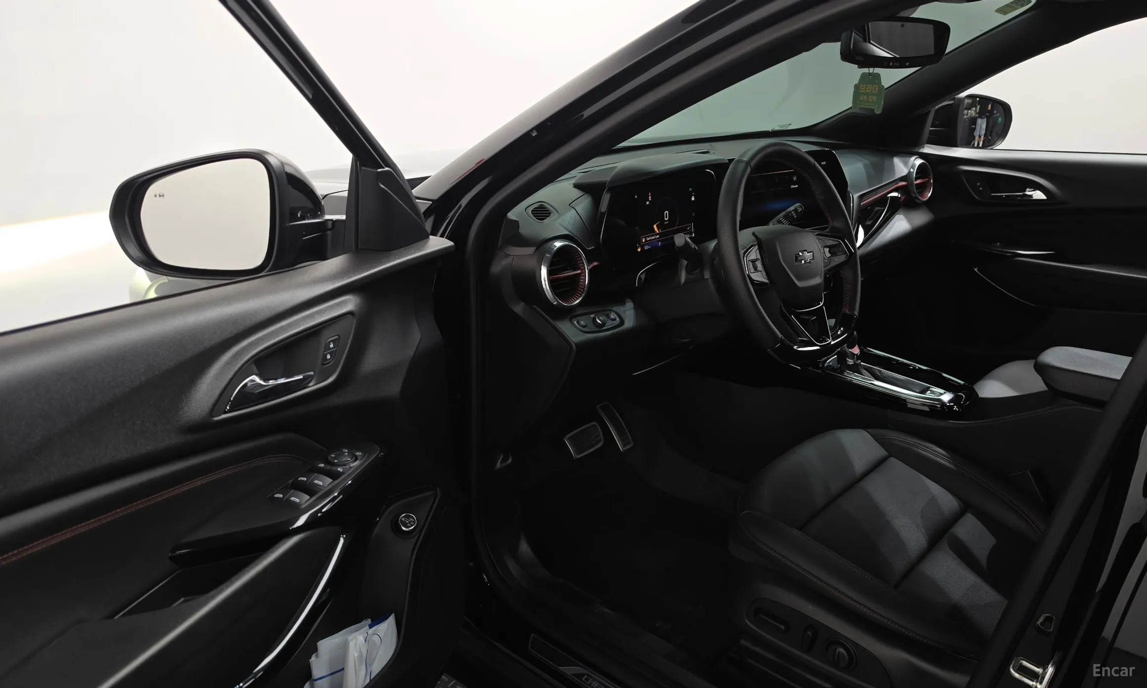 Chevrolet (GM Daewoo) Trax Crossover превью 10