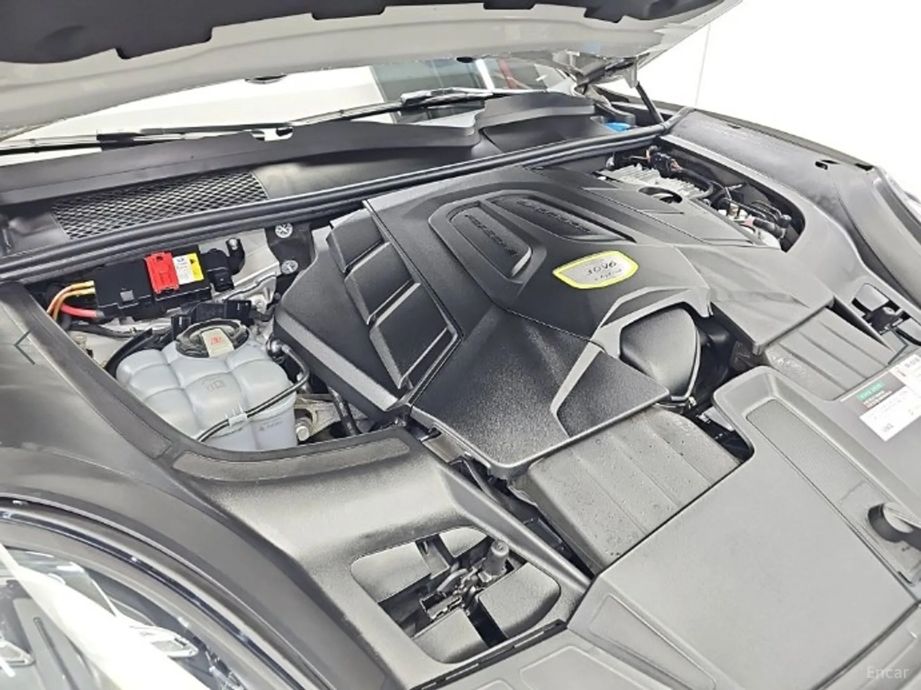 Porsche Cayenne (PO536) превью 5