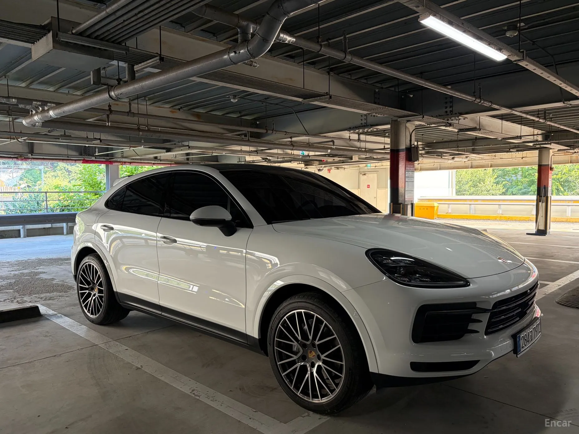 Porsche Cayenne (PO536) превью 3