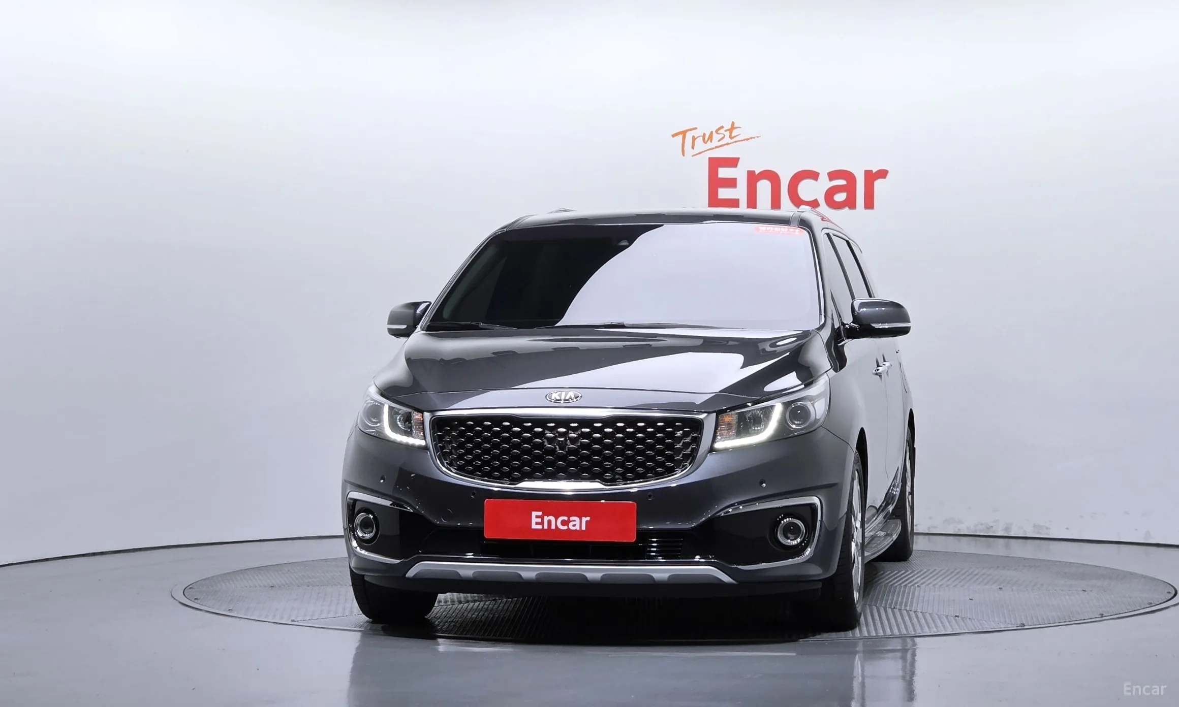 Kia Carnival превью 3