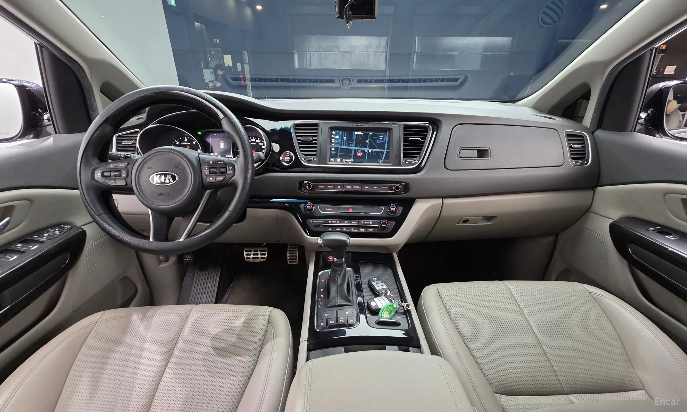 Kia Carnival превью 7