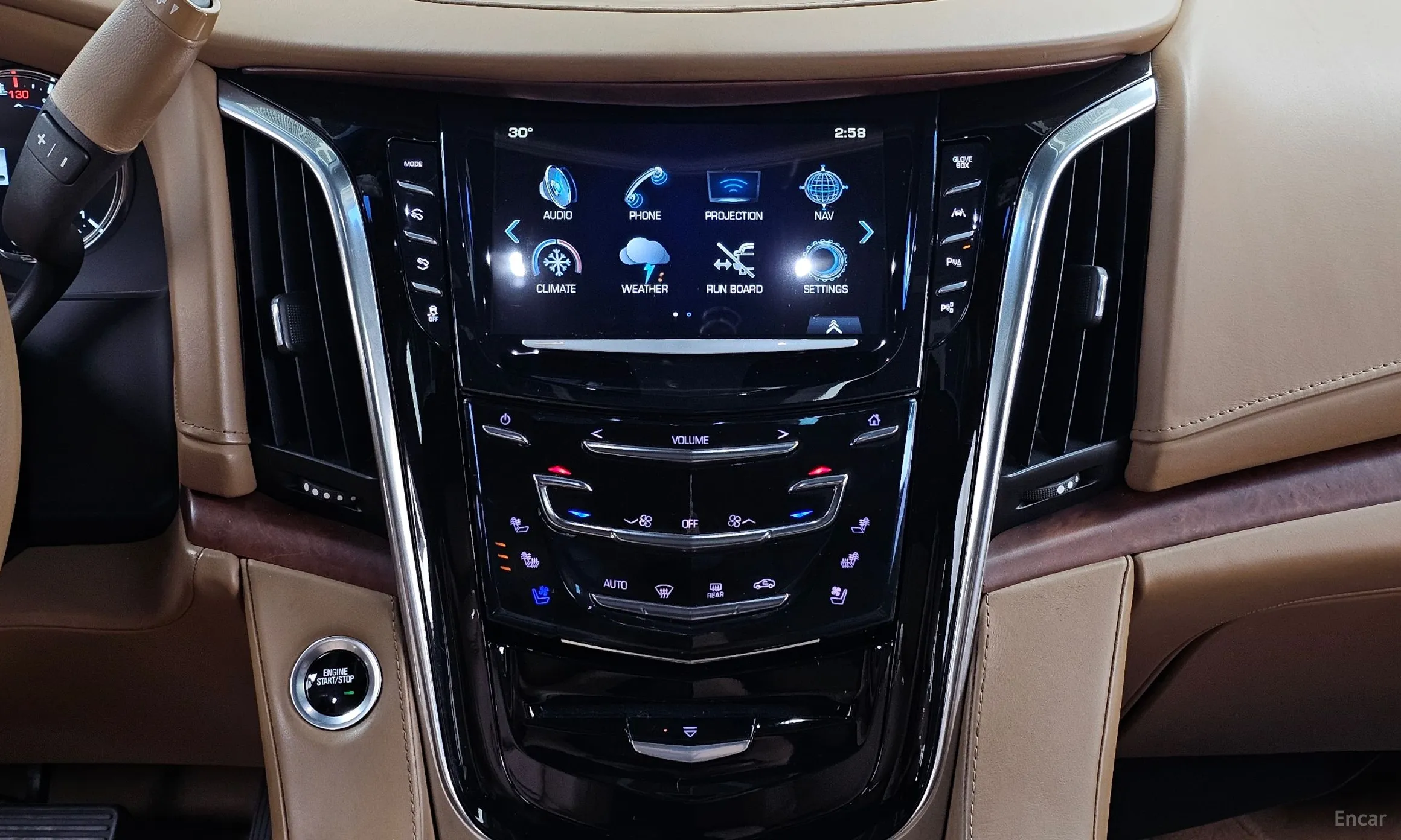 Cadillac Escalade превью 14