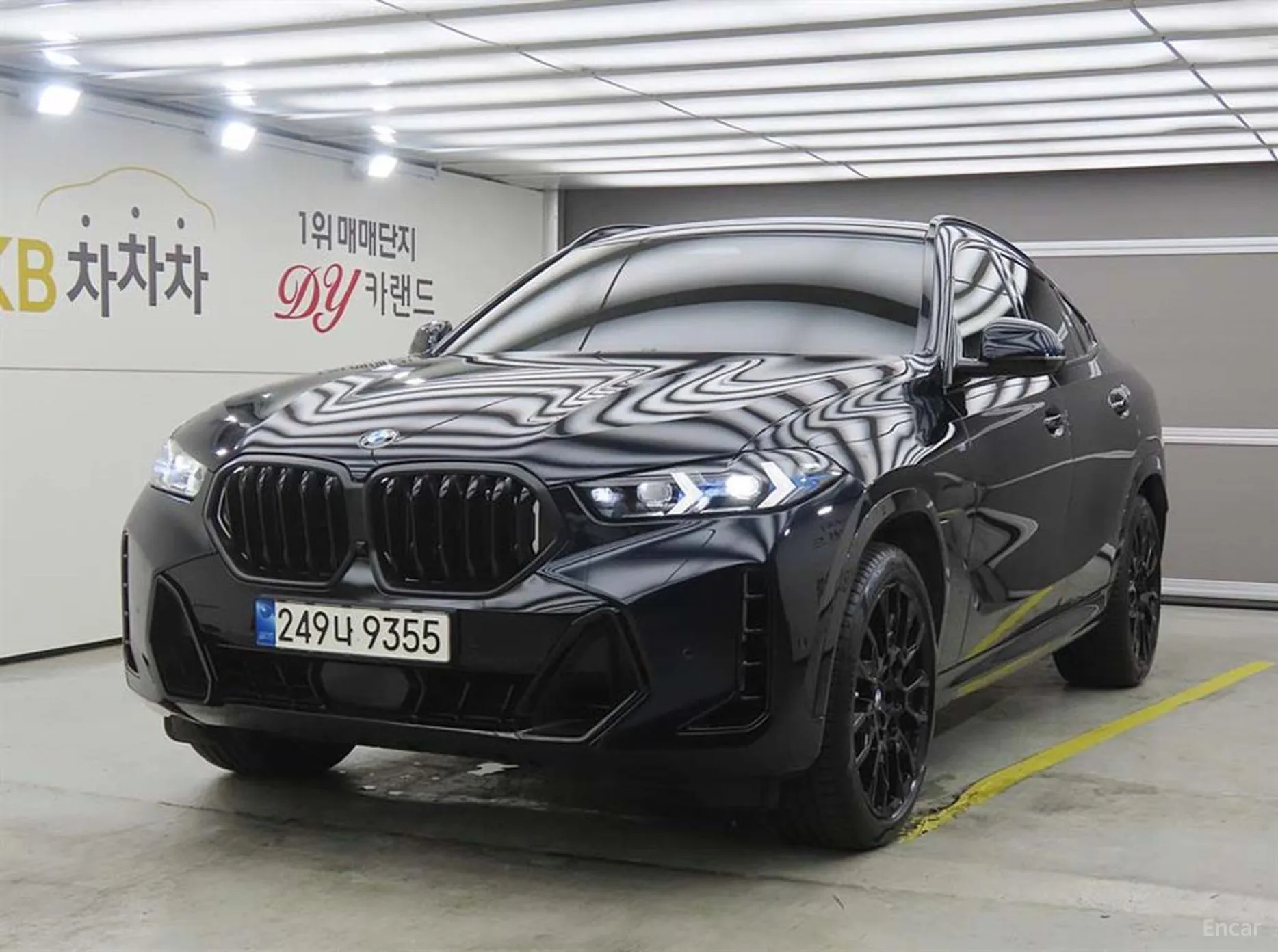 BMW X6 (G06)