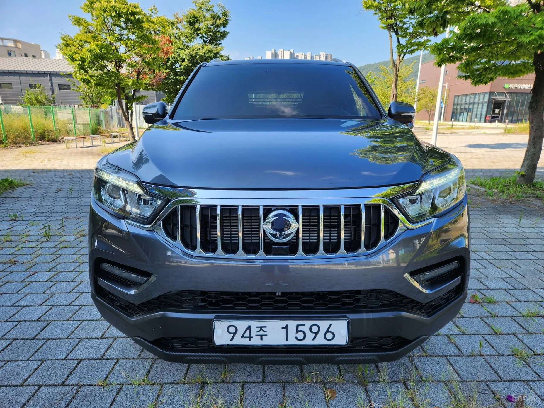 KG Mobility (SsangYong) Rexton Sports Khan
