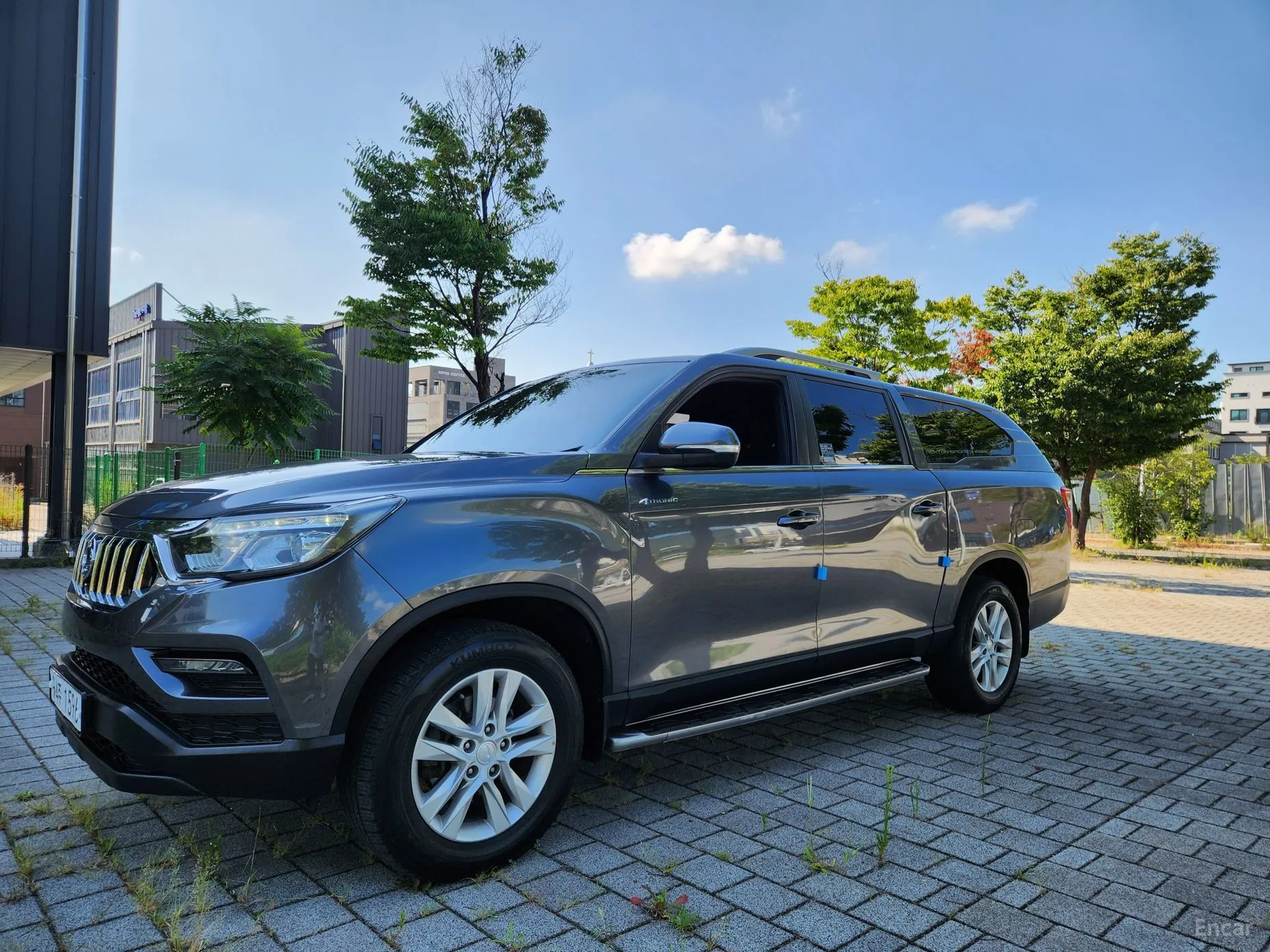KG Mobility (SsangYong) Rexton Sports Khan