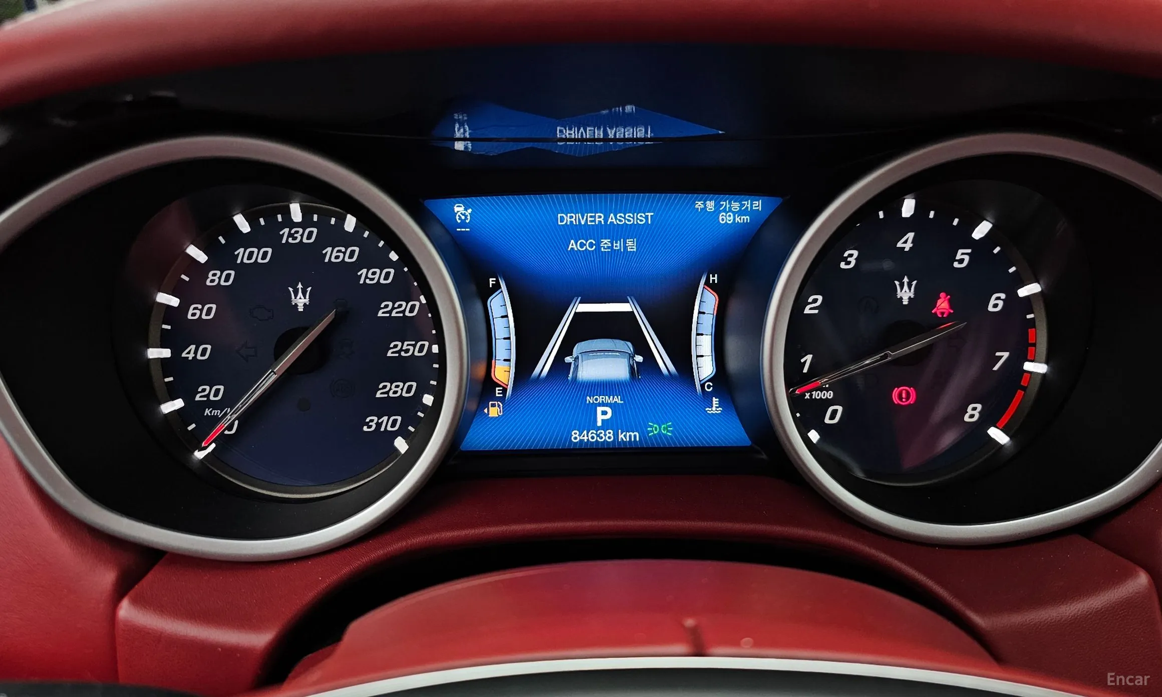 Maserati Ghibli превью 8