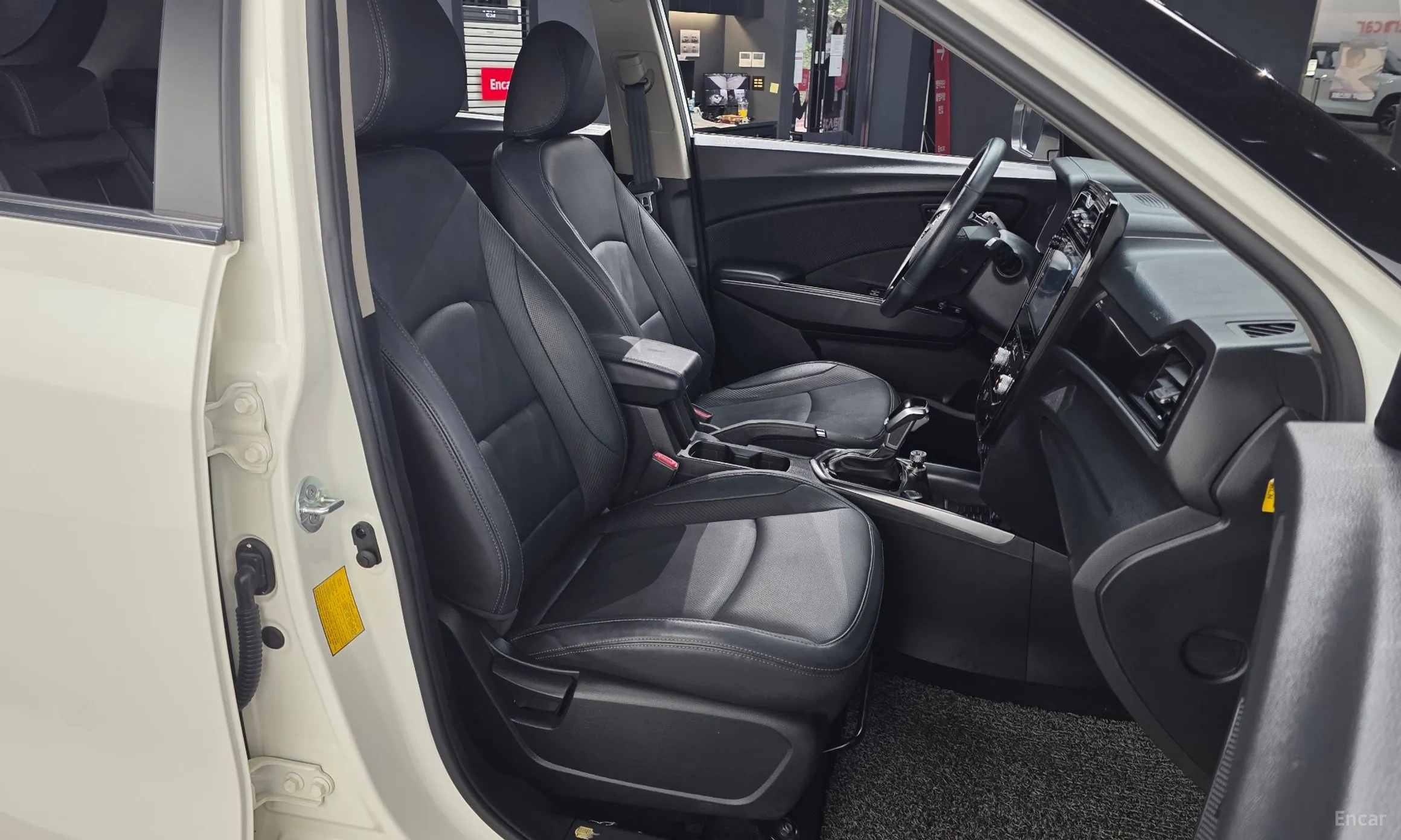 KG Mobility (SsangYong) Berry New Tivoli превью 11