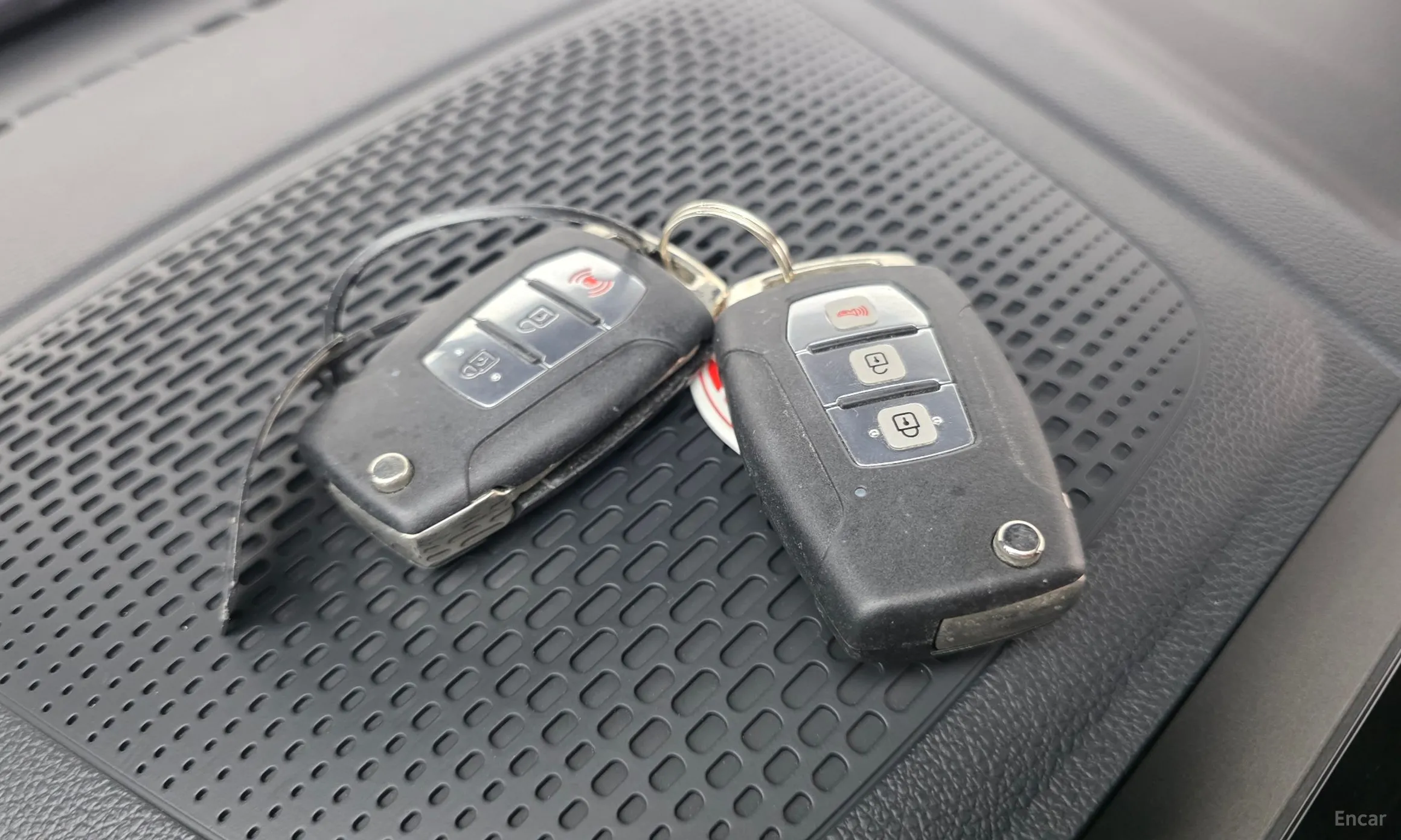 KG Mobility (SsangYong) Berry New Tivoli превью 14
