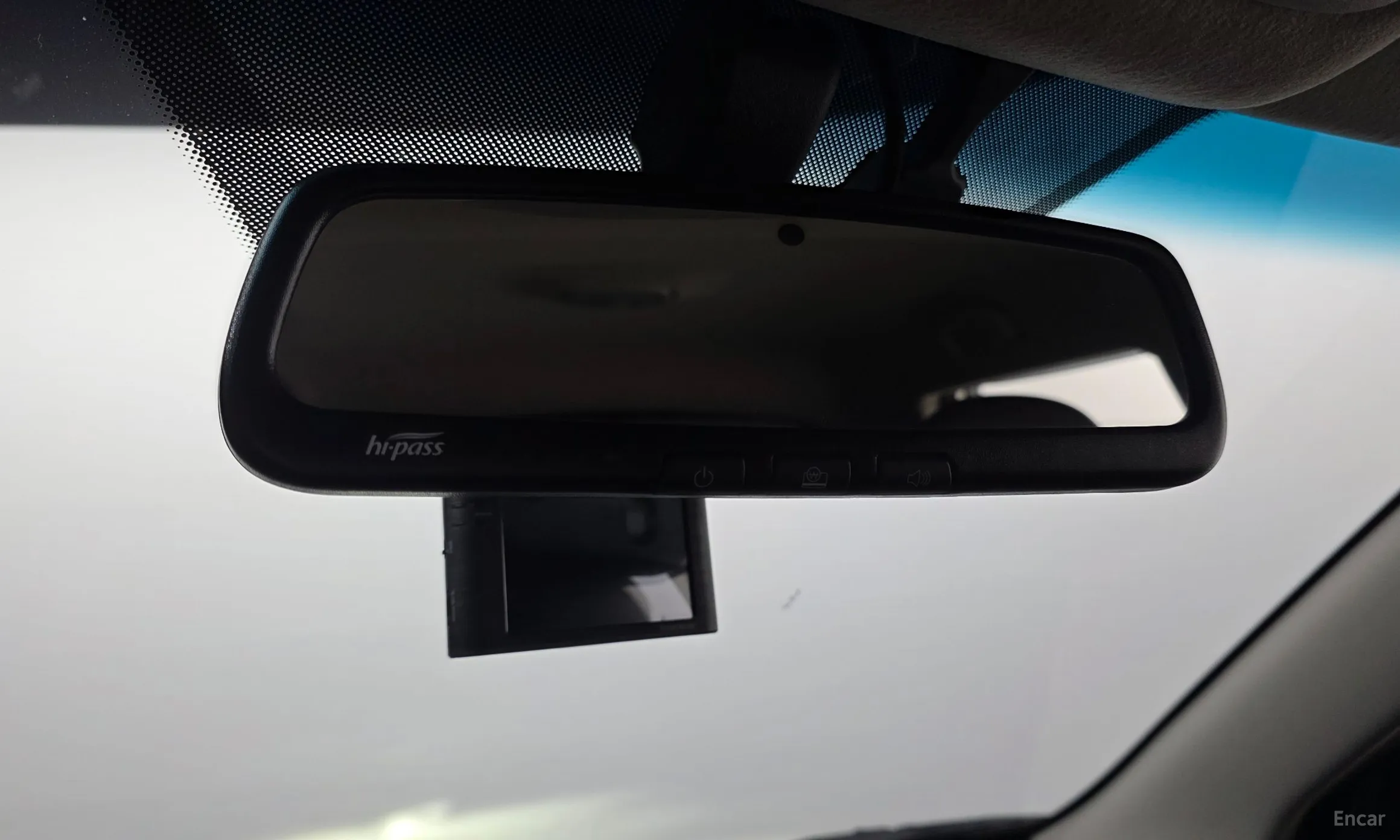 KG Mobility (SsangYong) Berry New Tivoli превью 17