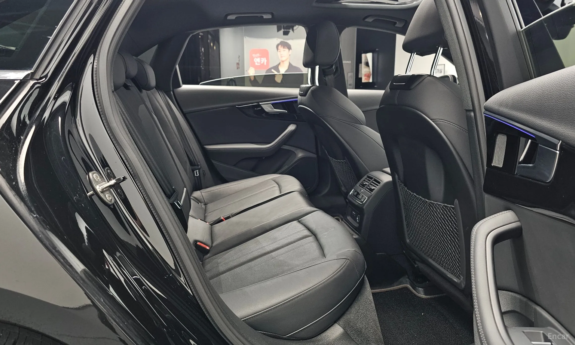 Audi A4 (B9) превью 11