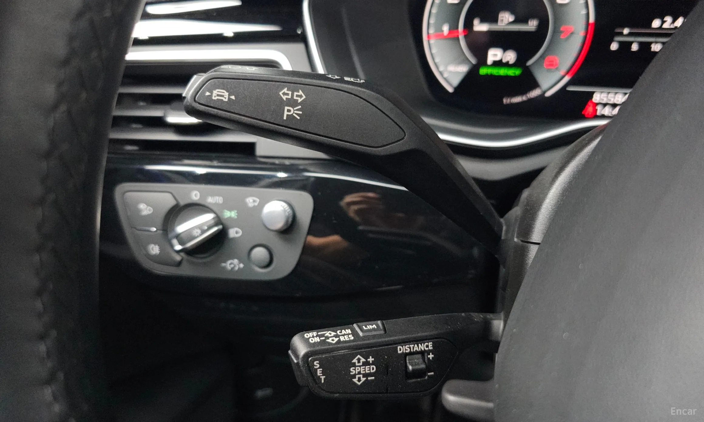 Audi A4 (B9) превью 15